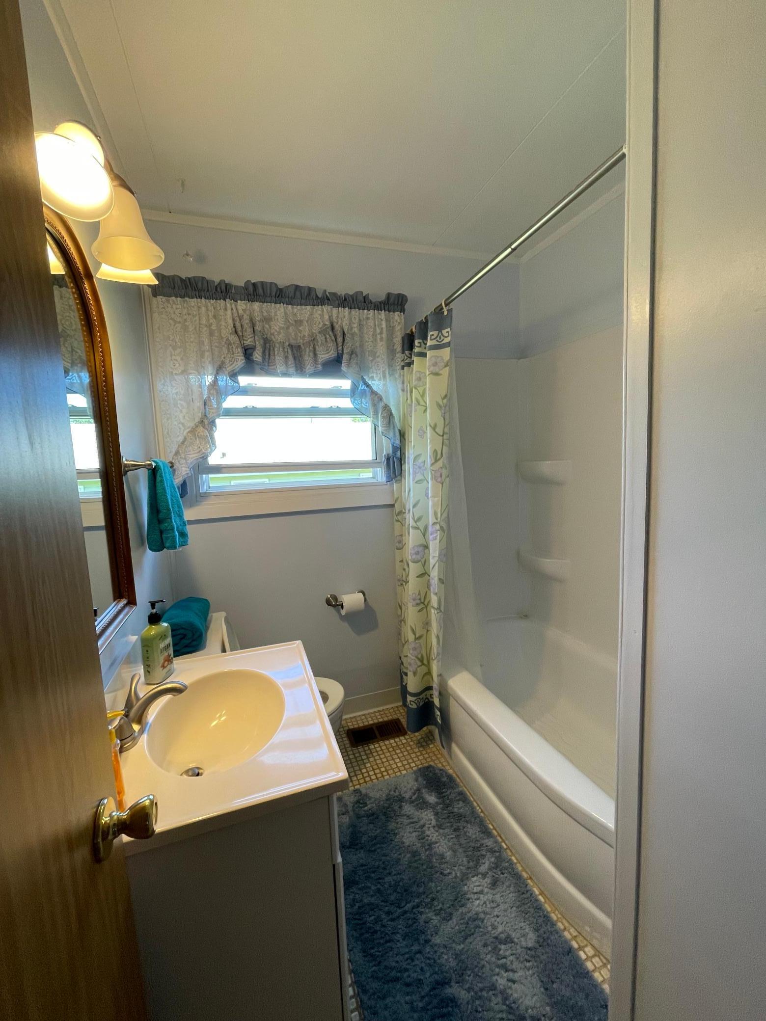 18 Charles Circle, Silver Bay, Minnesota image 17
