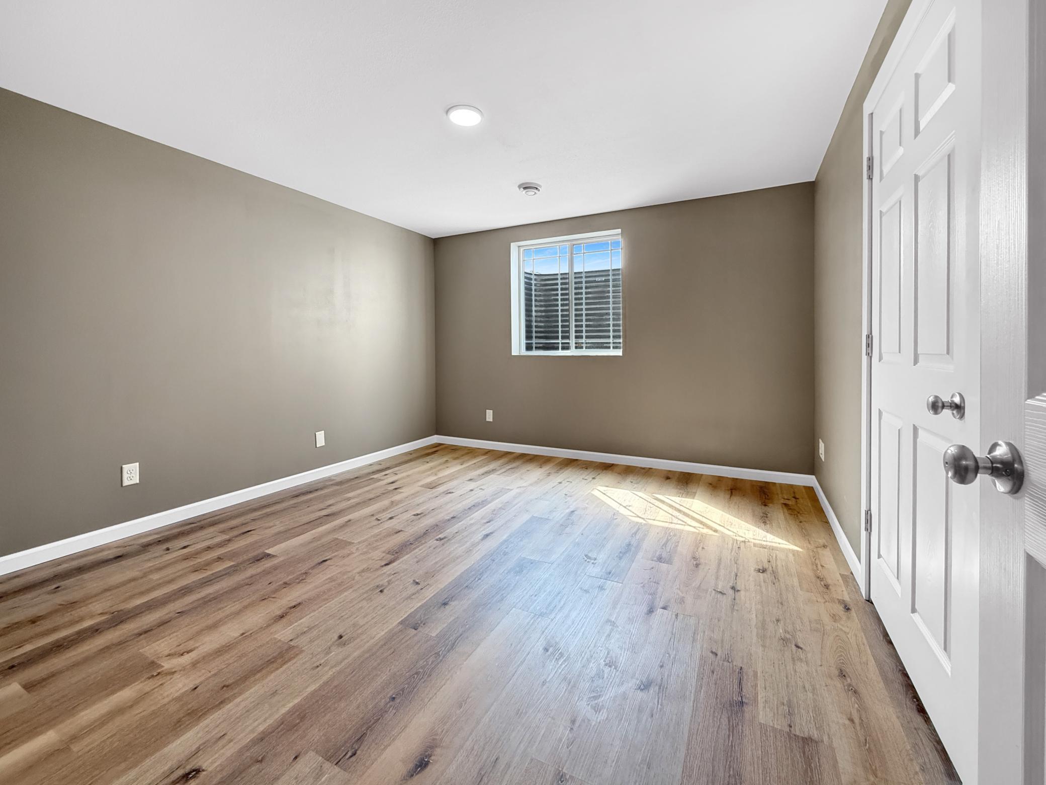 2012 Washington Avenue, Thief River Falls, Minnesota image 21