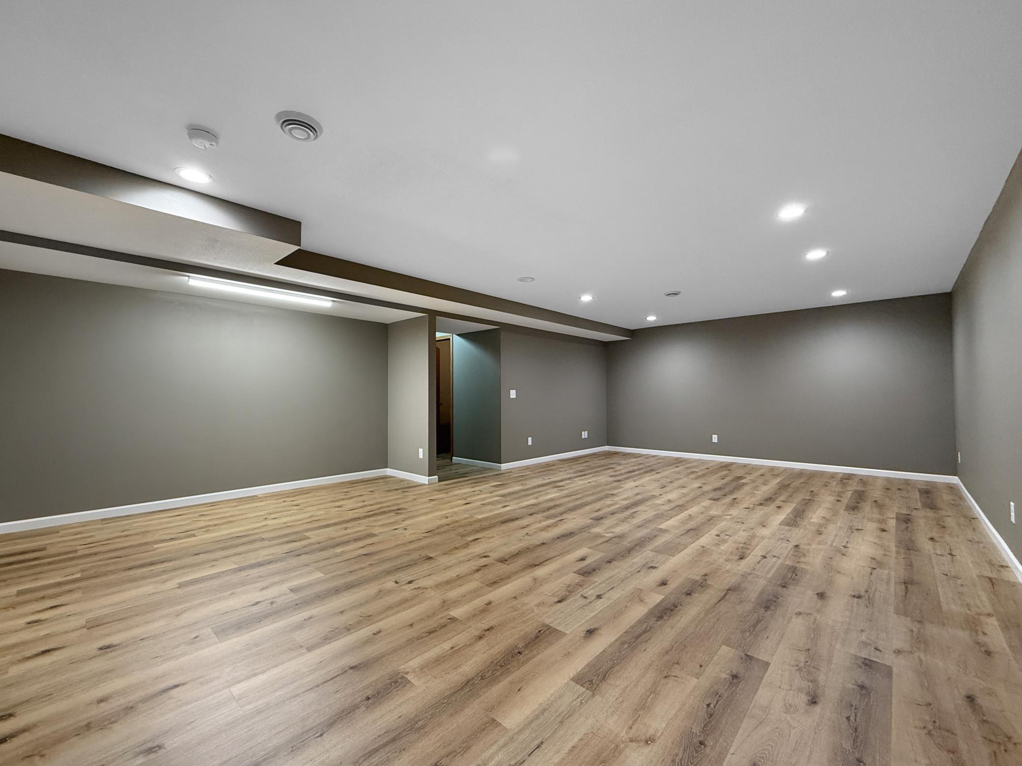 2012 Washington Avenue, Thief River Falls, Minnesota image 16