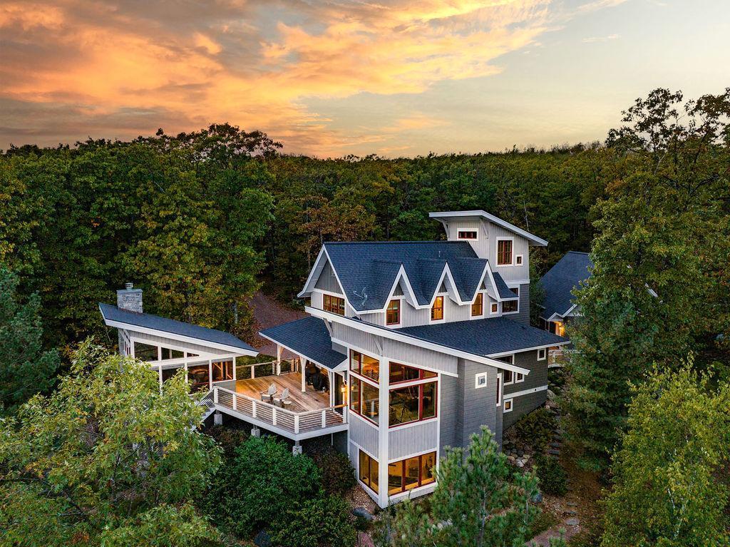 86890 Oak Ridge Heights Road, Bayfield, Wisconsin image 2