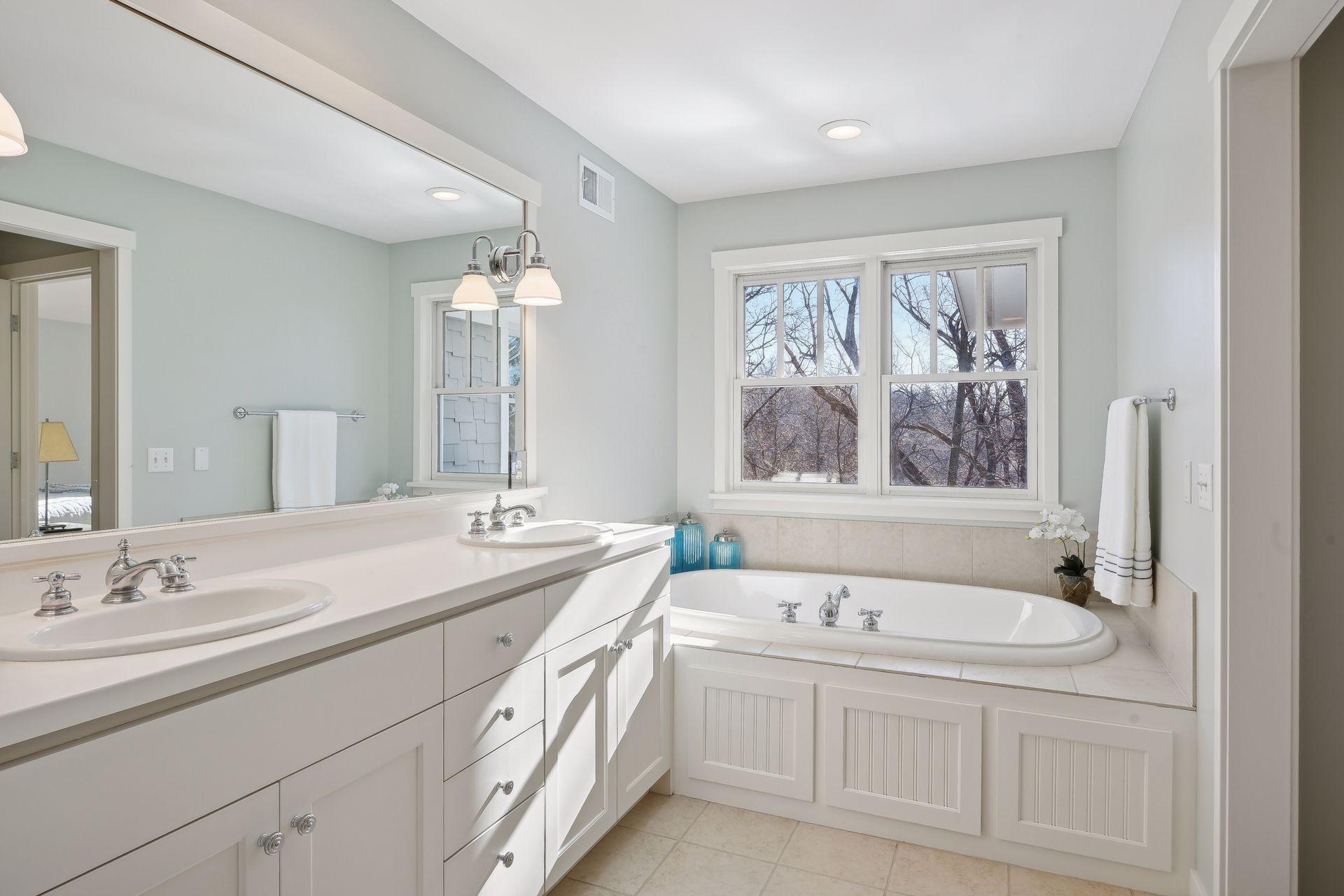 20395 Linden Road, Excelsior, Minnesota image 30