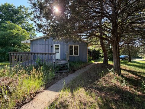 Homes For Sale - 2852 Viking Boulevard<br/> Cedar, MN 55011