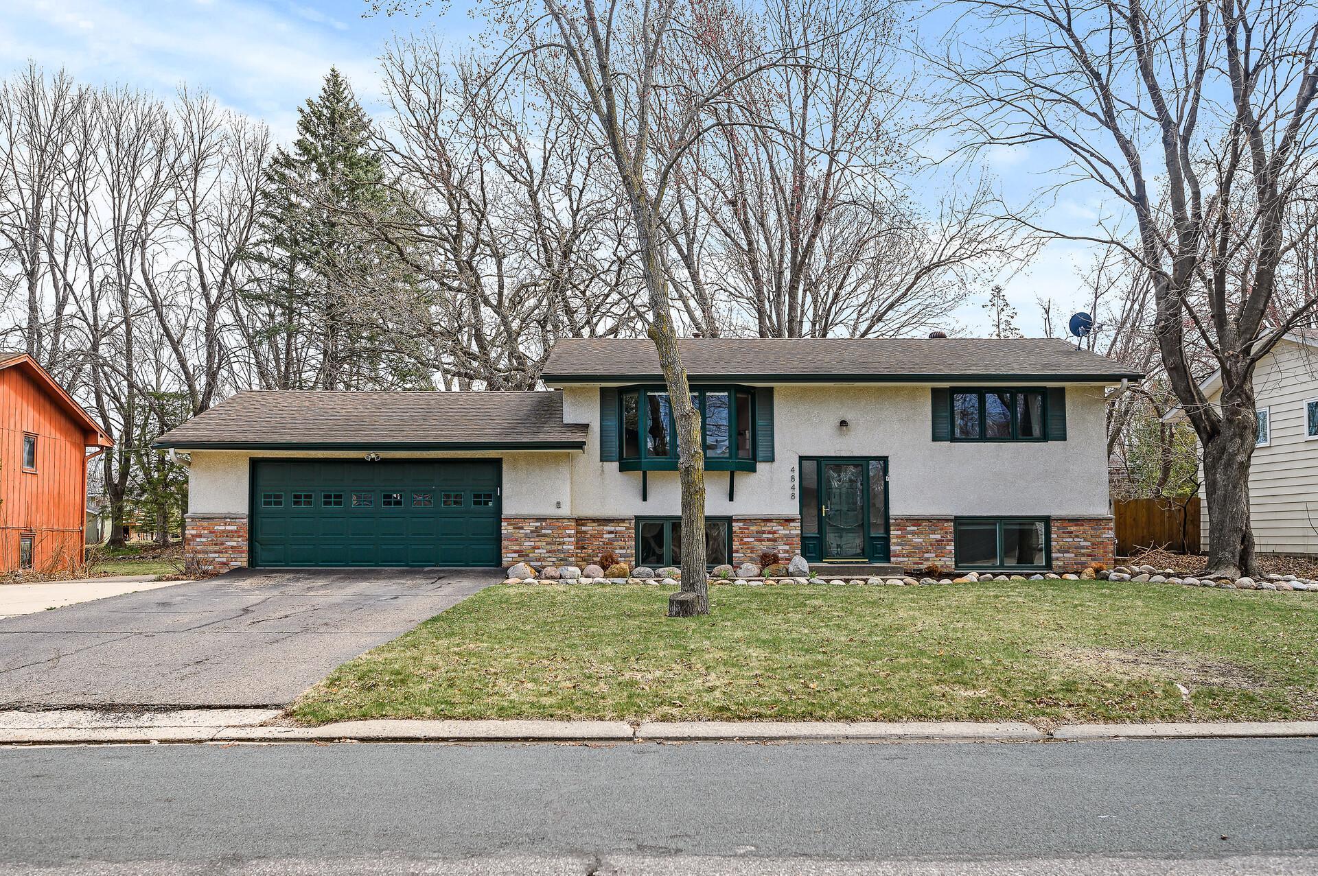 555 Gopher Court, New Richmond, Wisconsin image 1