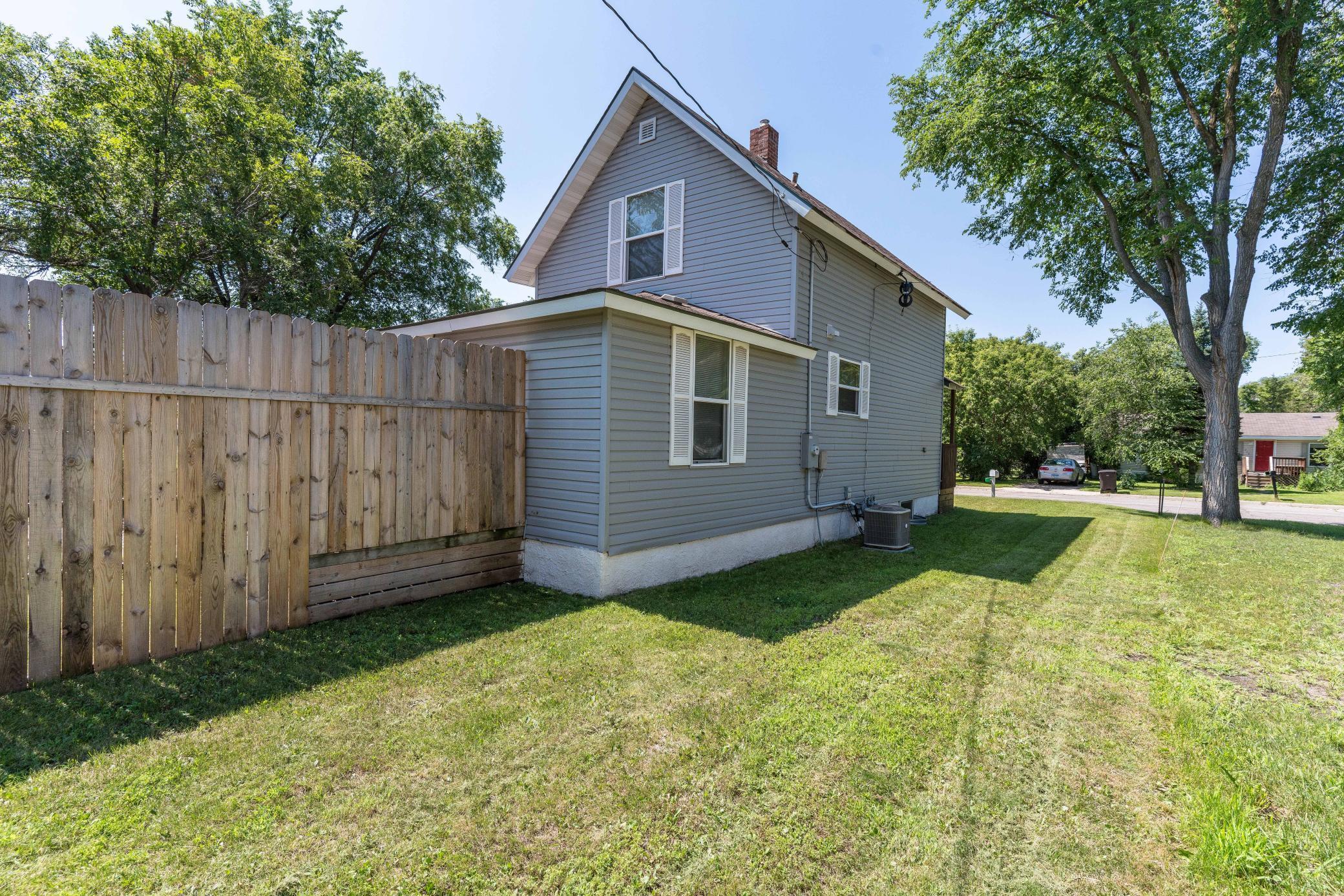 311 Summit Avenue, Detroit Lakes, Minnesota image 29