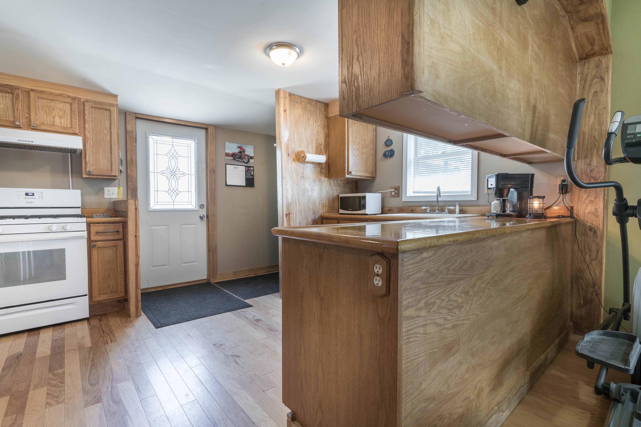 311 Summit Avenue, Detroit Lakes, Minnesota image 2