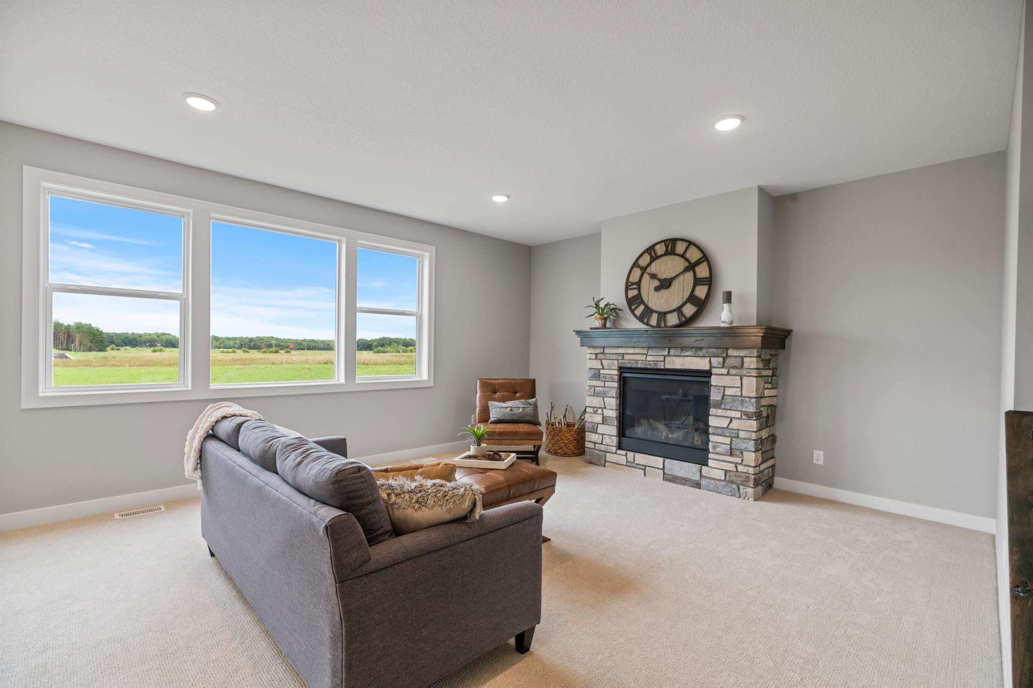 17855 Urbank Street, Ham Lake, Minnesota image 8