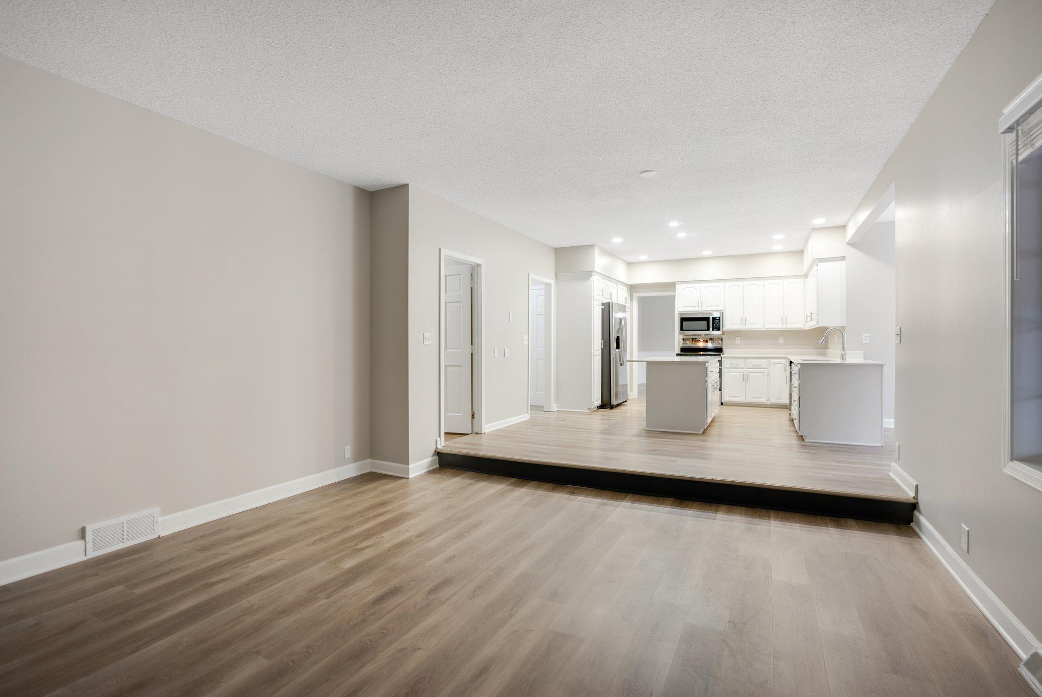 741 Bridle Ridge Road, Eagan, Minnesota image 27