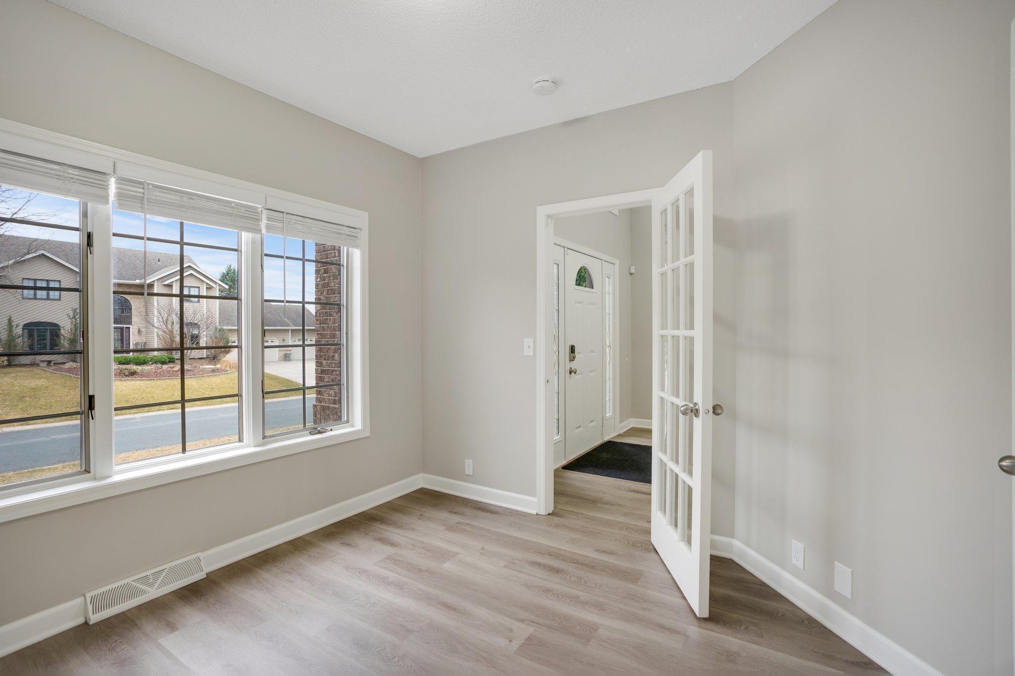 741 Bridle Ridge Road, Eagan, Minnesota image 8