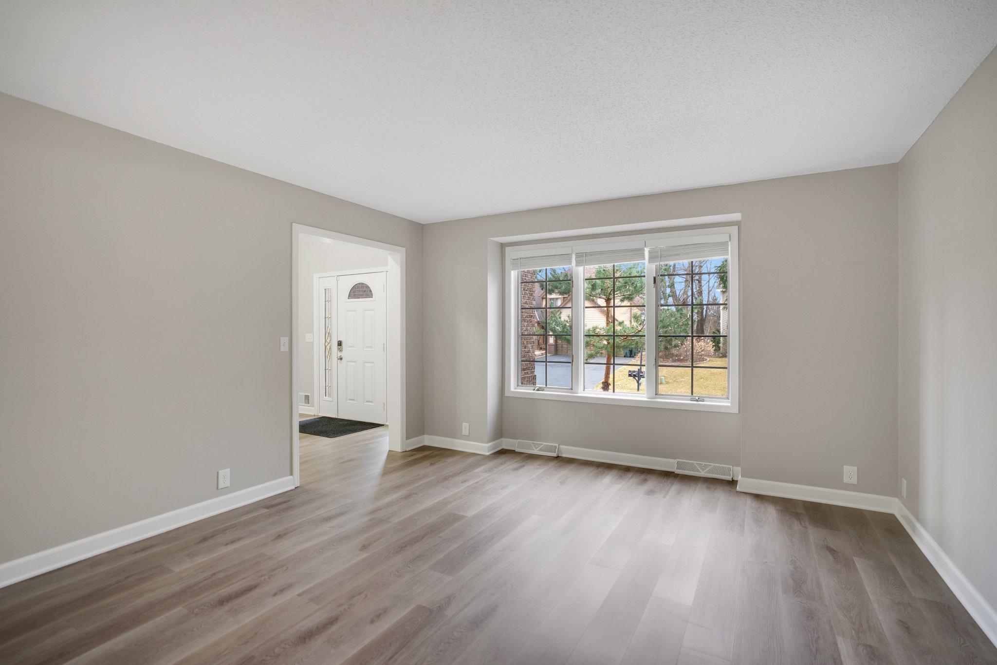 741 Bridle Ridge Road, Eagan, Minnesota image 10