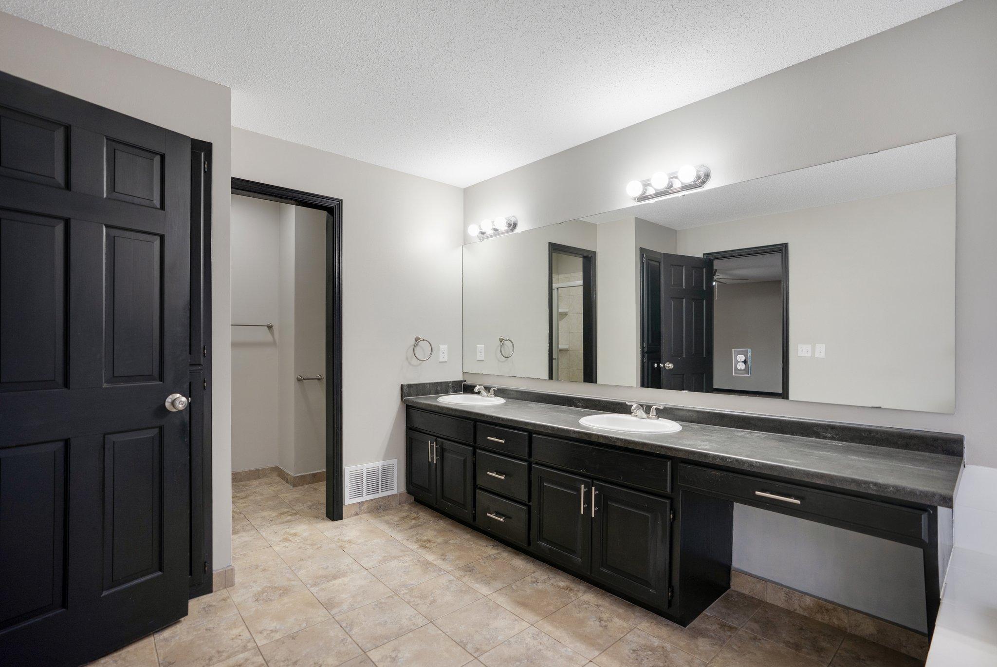 741 Bridle Ridge Road, Eagan, Minnesota image 42