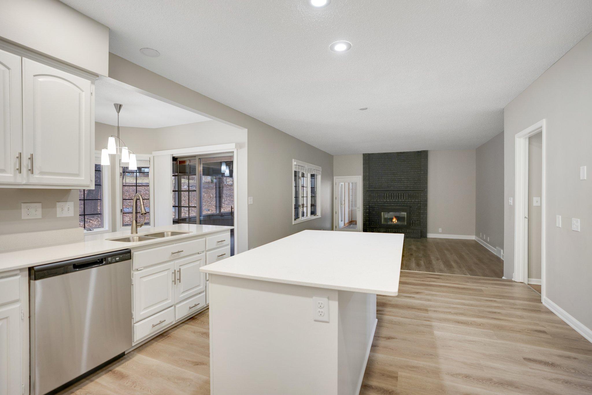 741 Bridle Ridge Road, Eagan, Minnesota image 14
