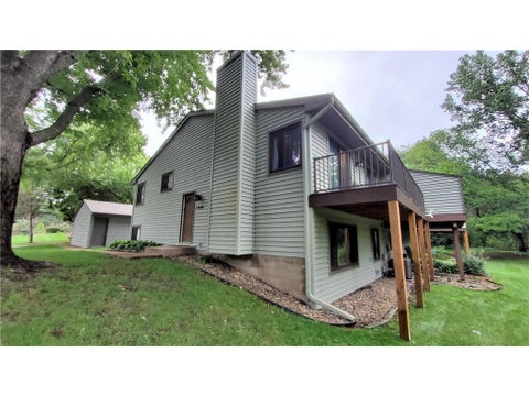Townhouse For Sale - 1386 Arden View Drive<br/> Saint Paul, MN 55112