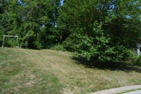 Vacant Land For Sale - 512 N Hill Street<br/> La Crescent, MN 55947