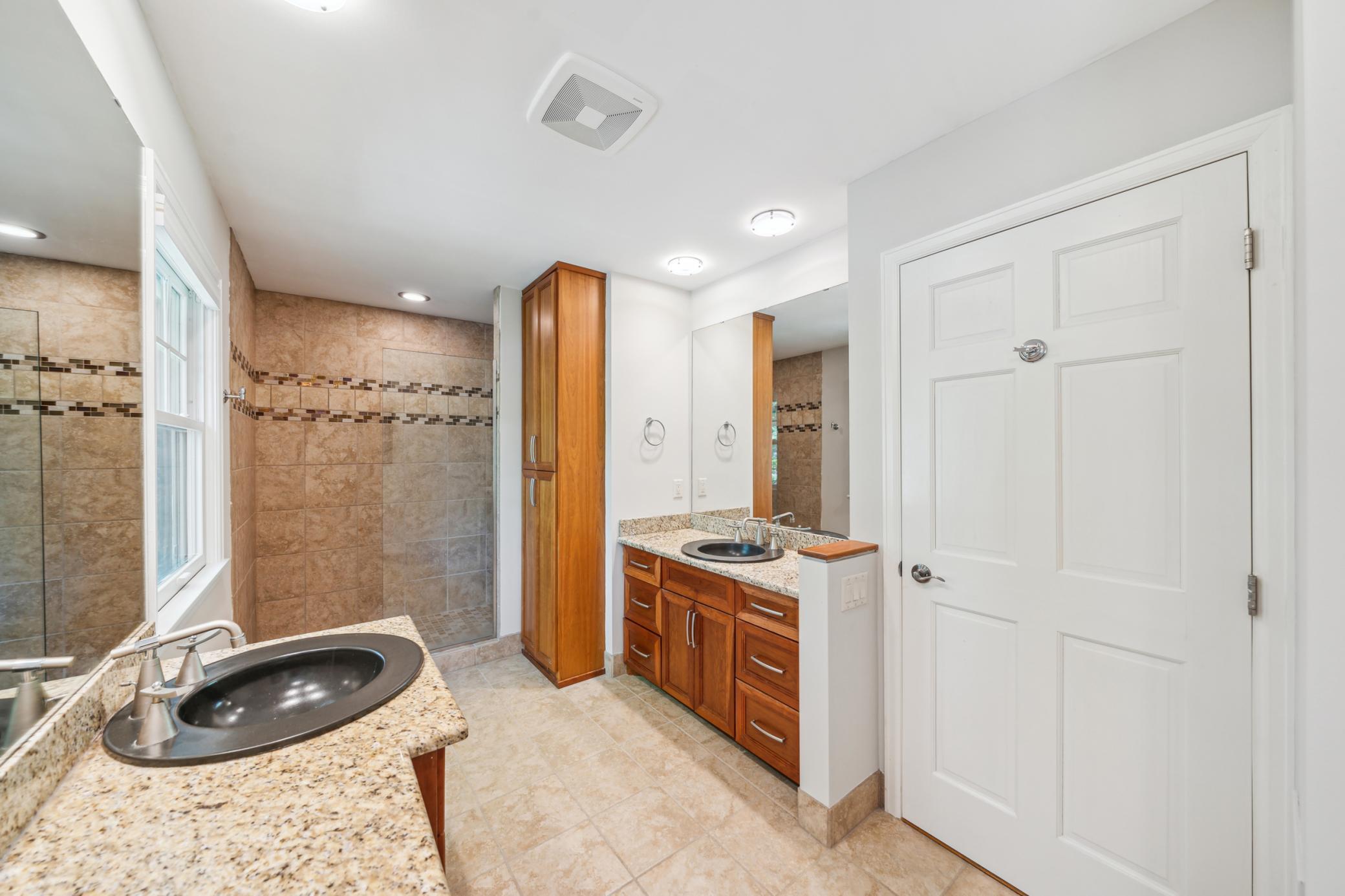 757 Mallalieu Drive, Hudson, Wisconsin image 16