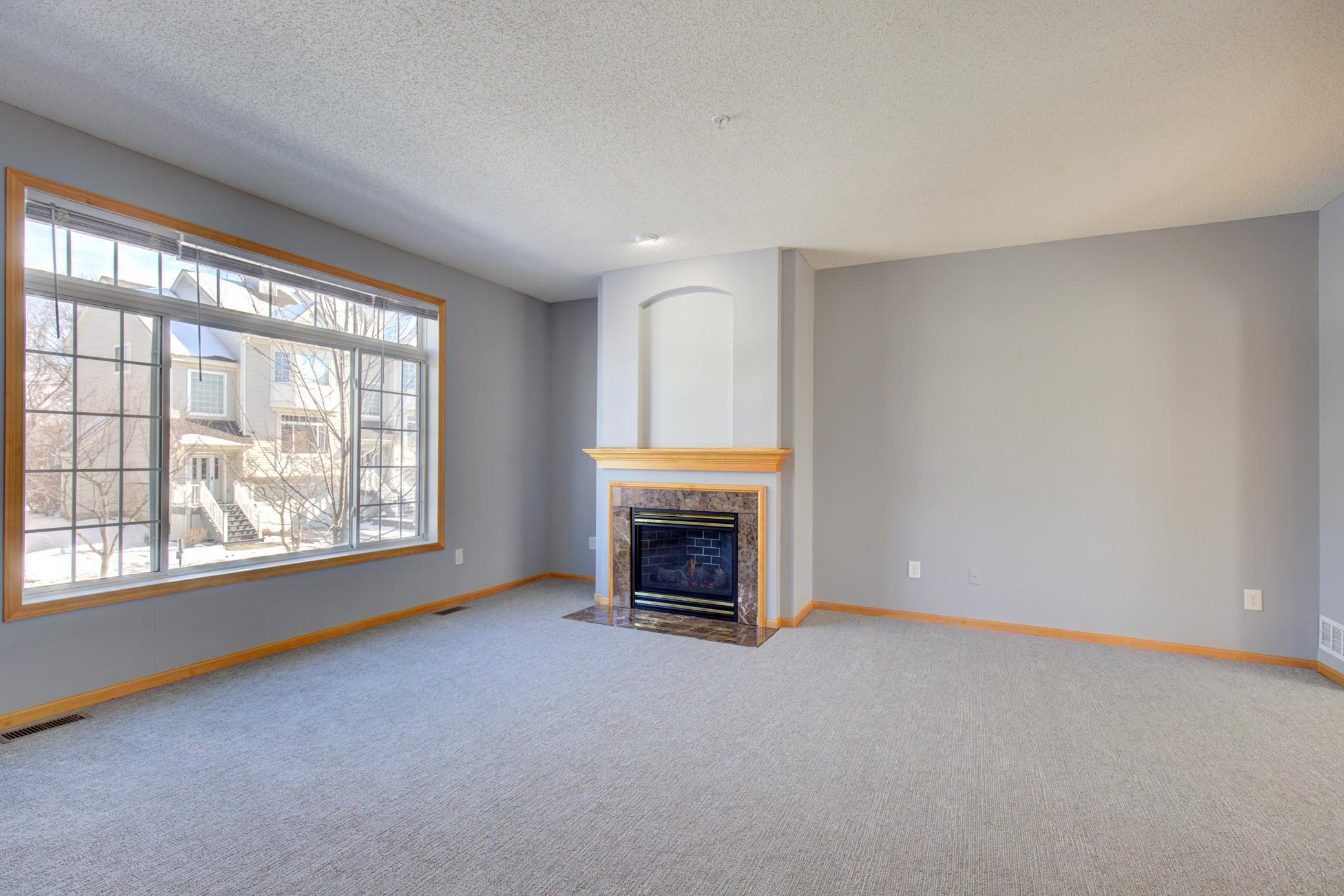 8779 Brunell Way #1605, Inver Grove Heights, Minnesota image 4