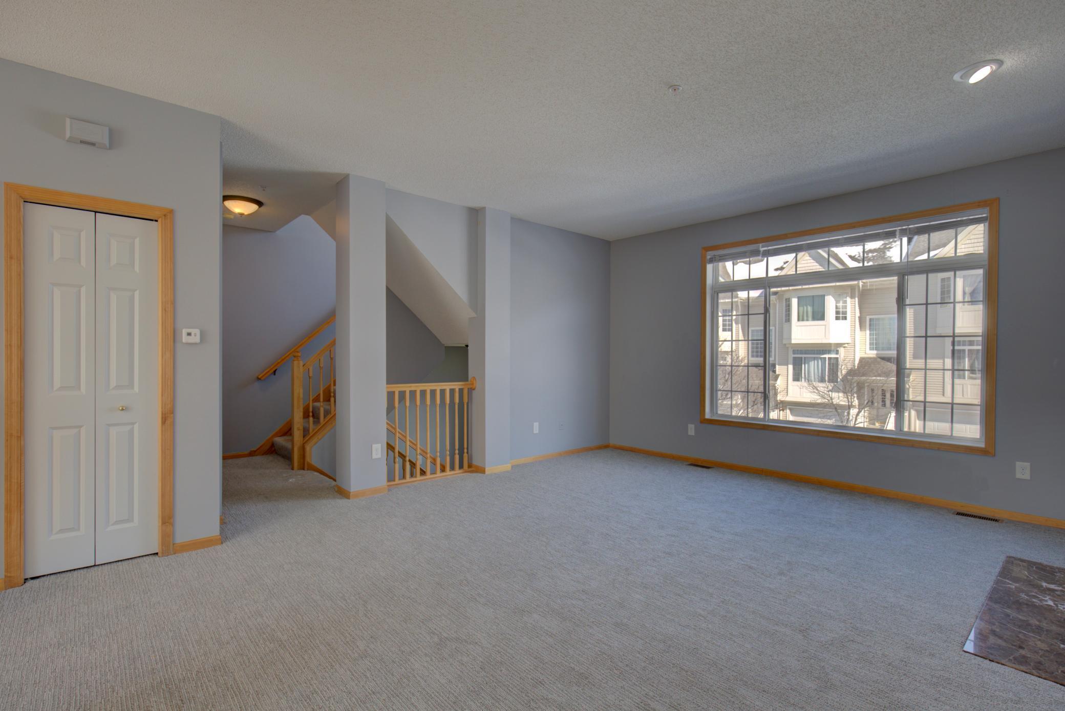 8779 Brunell Way #1605, Inver Grove Heights, Minnesota image 3