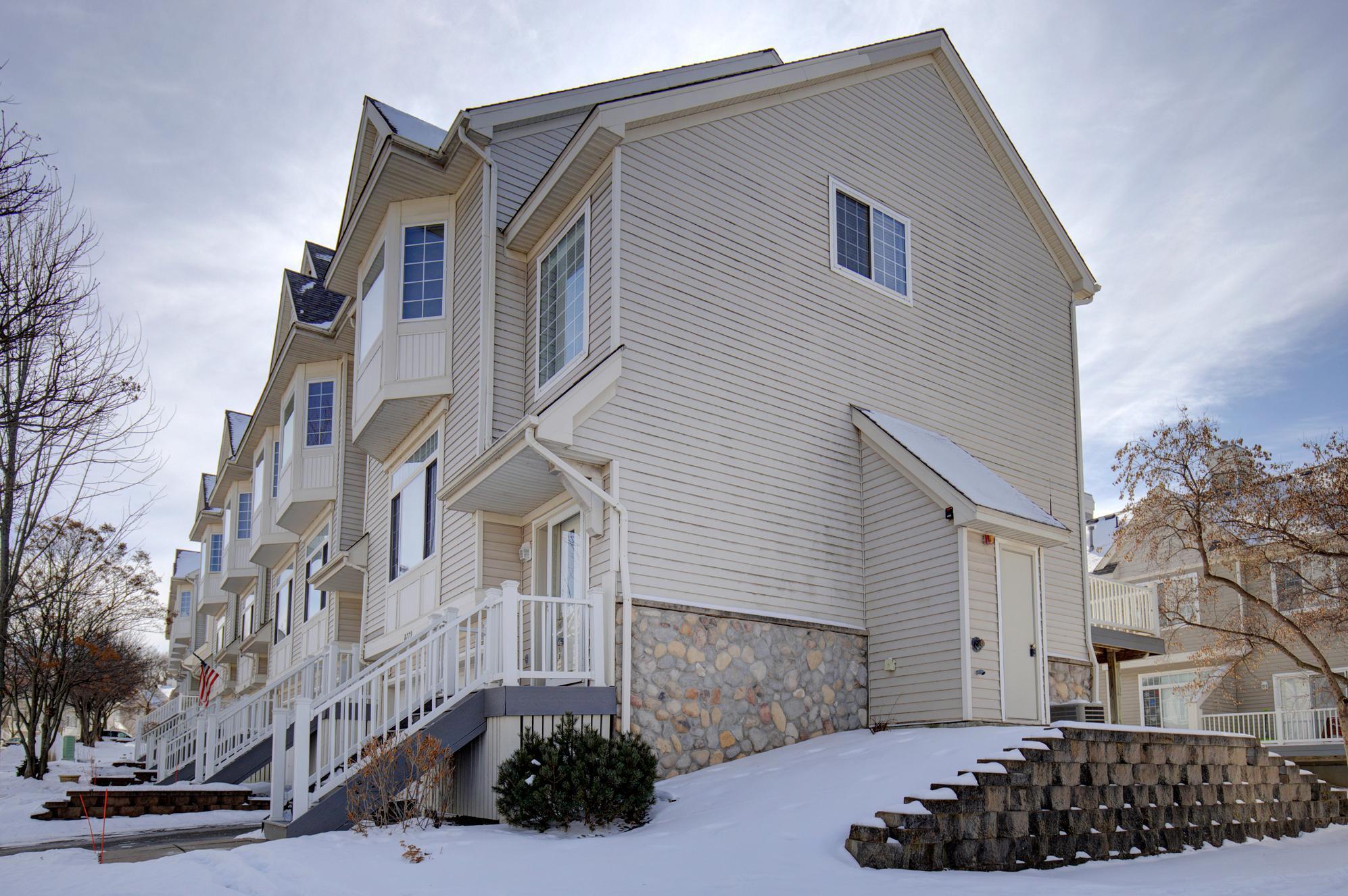 8779 Brunell Way #1605, Inver Grove Heights, Minnesota image 2