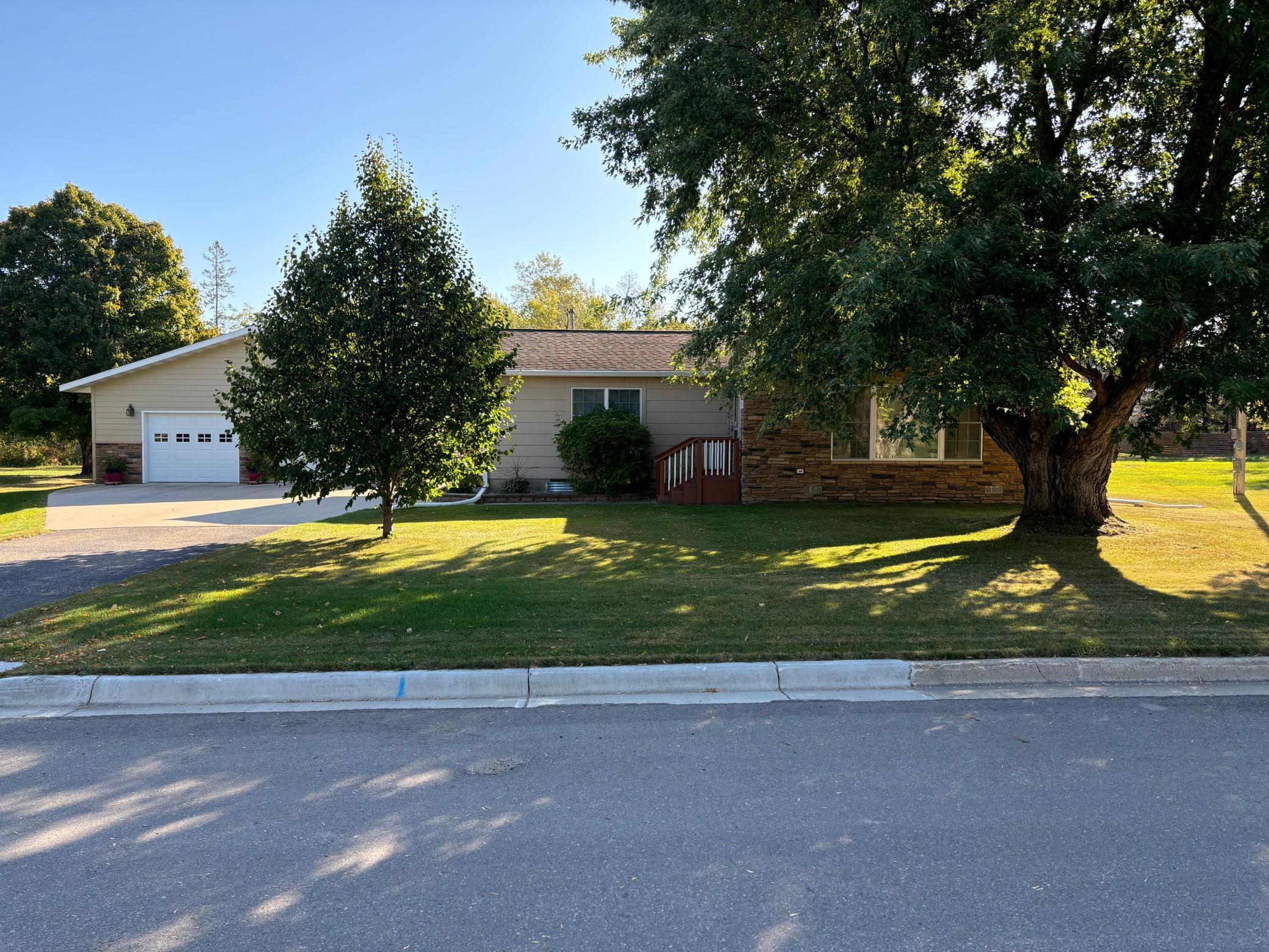 324 Main Street S St, Clearbrook, Minnesota image 1
