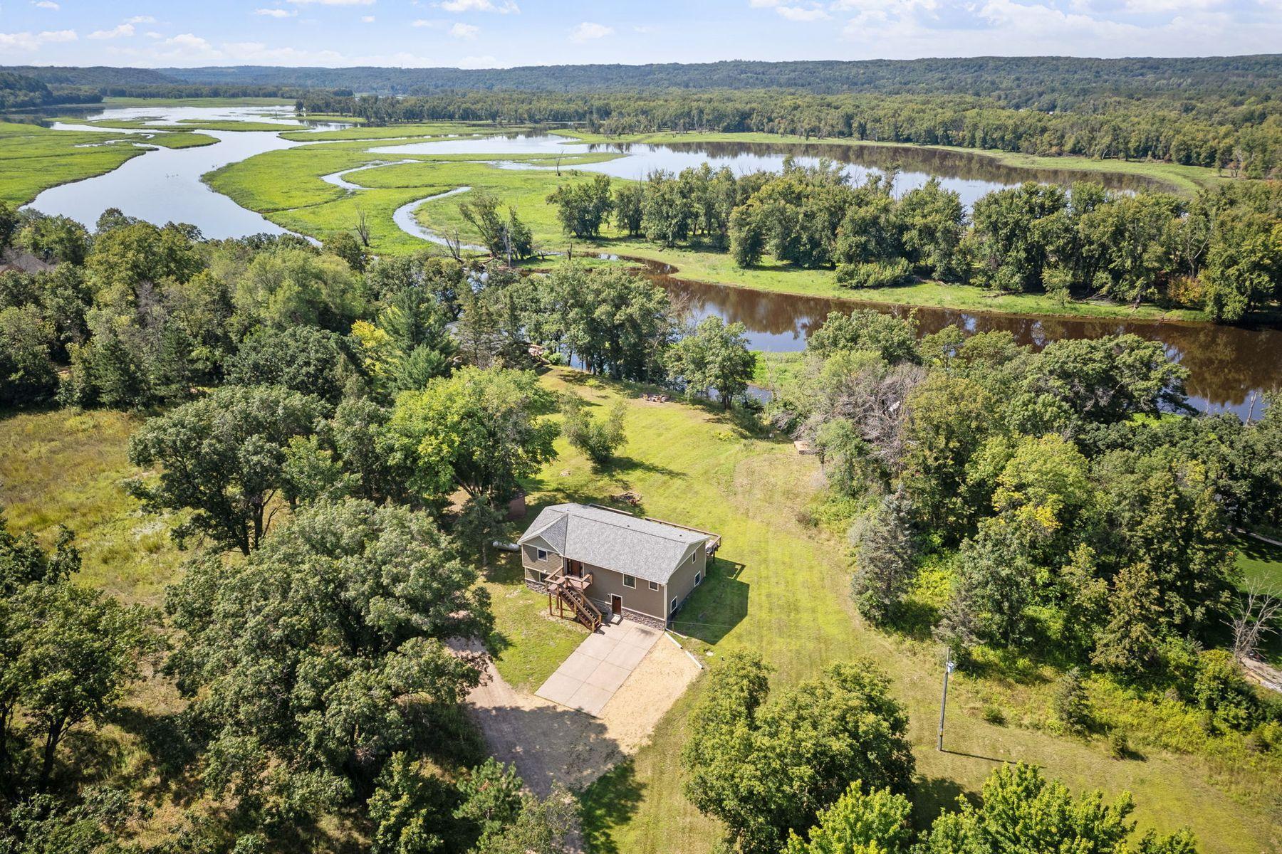 347 S Rice Lake Road, Somerset, Wisconsin image 1