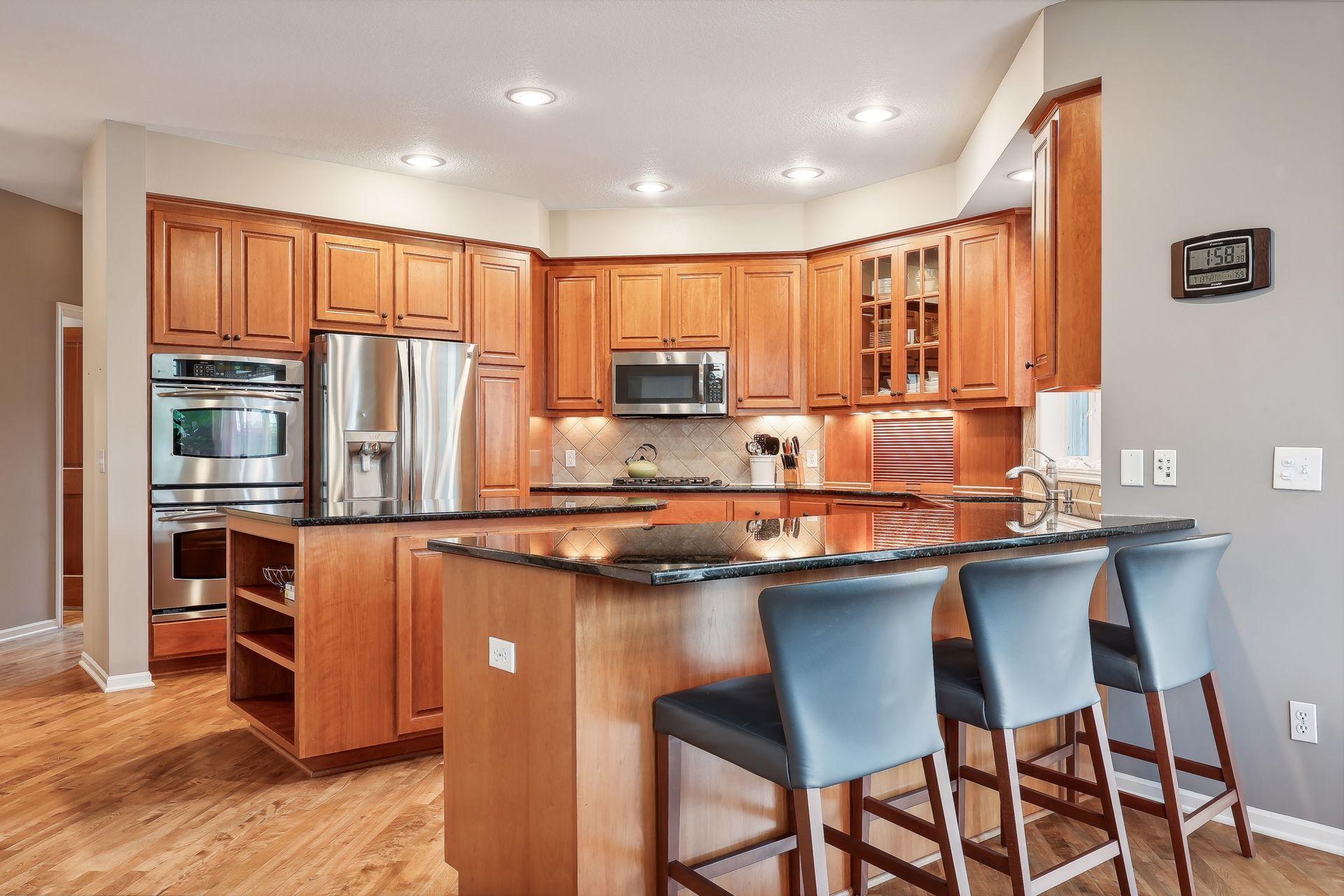 9015 Cold Stream Lane, Eden Prairie, Minnesota image 19