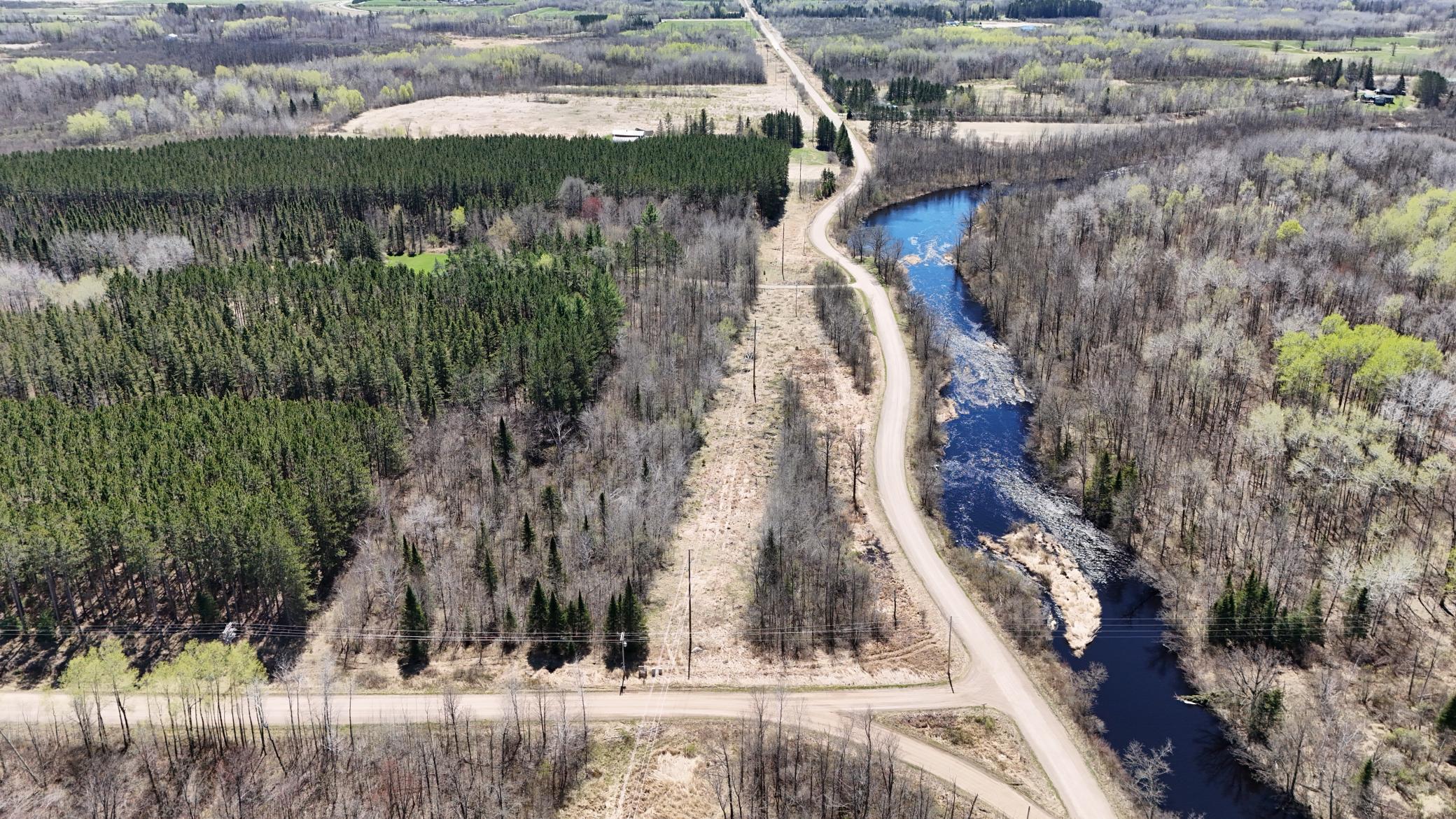 XXXX Minkkinen Rd, Kettle River, Minnesota image 11