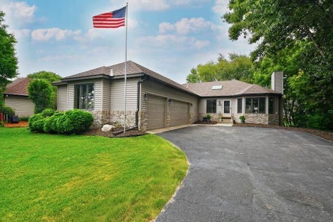 Homes For Sale - 1528 139th Lane<br/> Andover, MN 55304