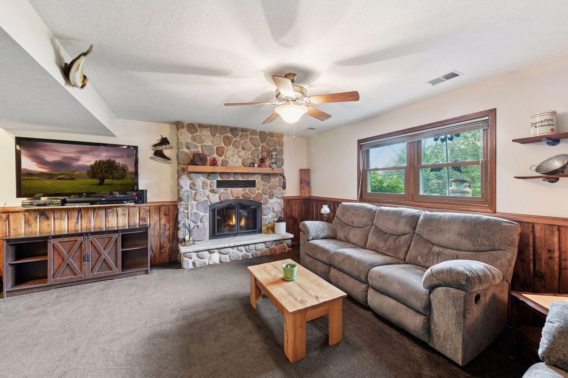 1475 Bender Road, Chaska, Minnesota image 22