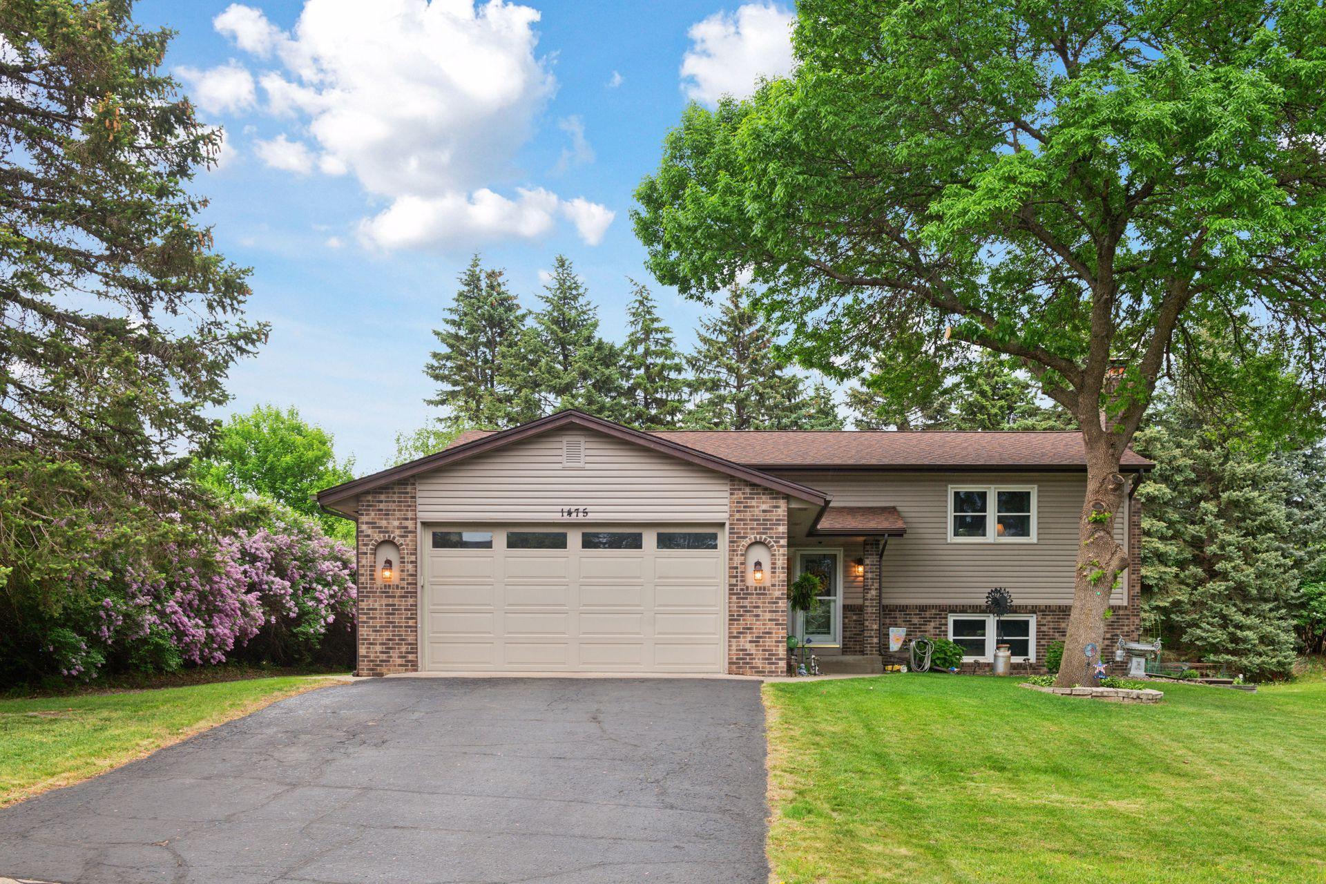 1475 Bender Road, Chaska, Minnesota image 1