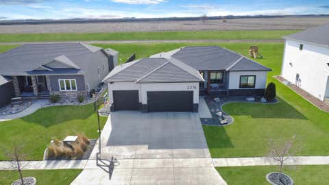 Homes For Sale - 2276 14th Street<br/> Cass County, West Fargo, ND 58078