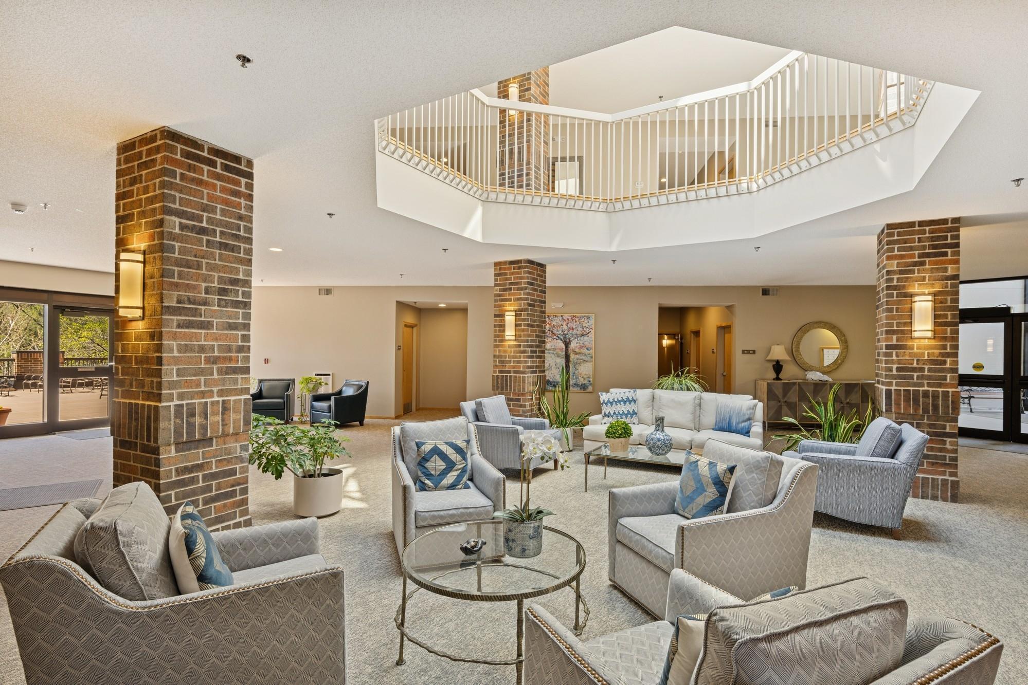 5555 Dewey Hill Road #302, Minneapolis, Minnesota image 39
