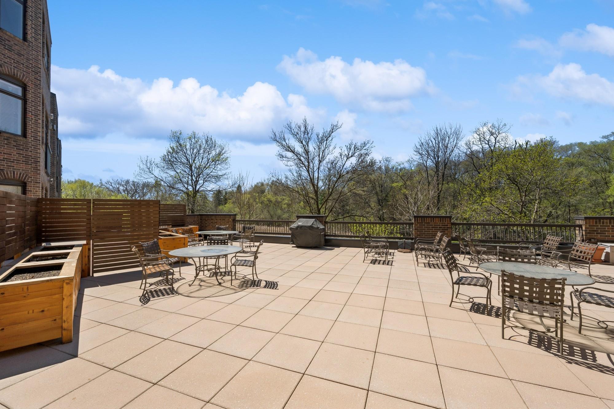 5555 Dewey Hill Road #302, Minneapolis, Minnesota image 42