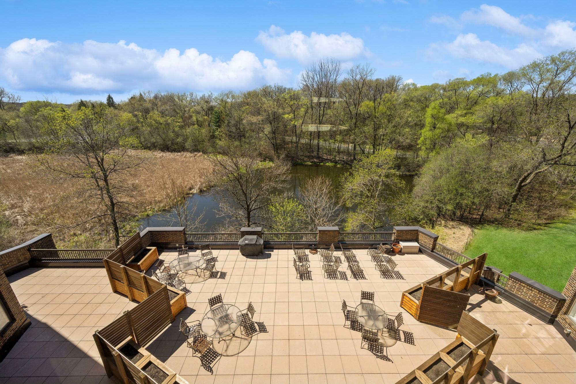 5555 Dewey Hill Road #302, Minneapolis, Minnesota image 43