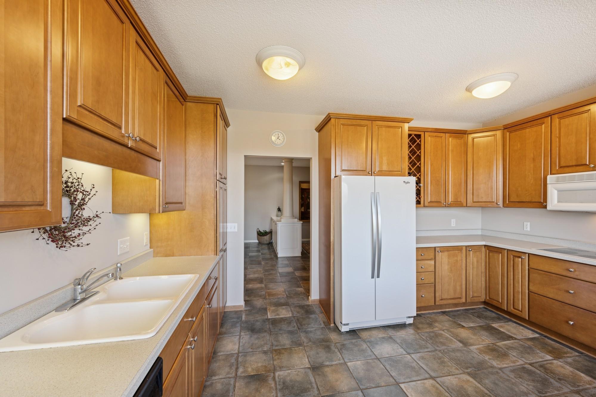 5555 Dewey Hill Road #302, Minneapolis, Minnesota image 21
