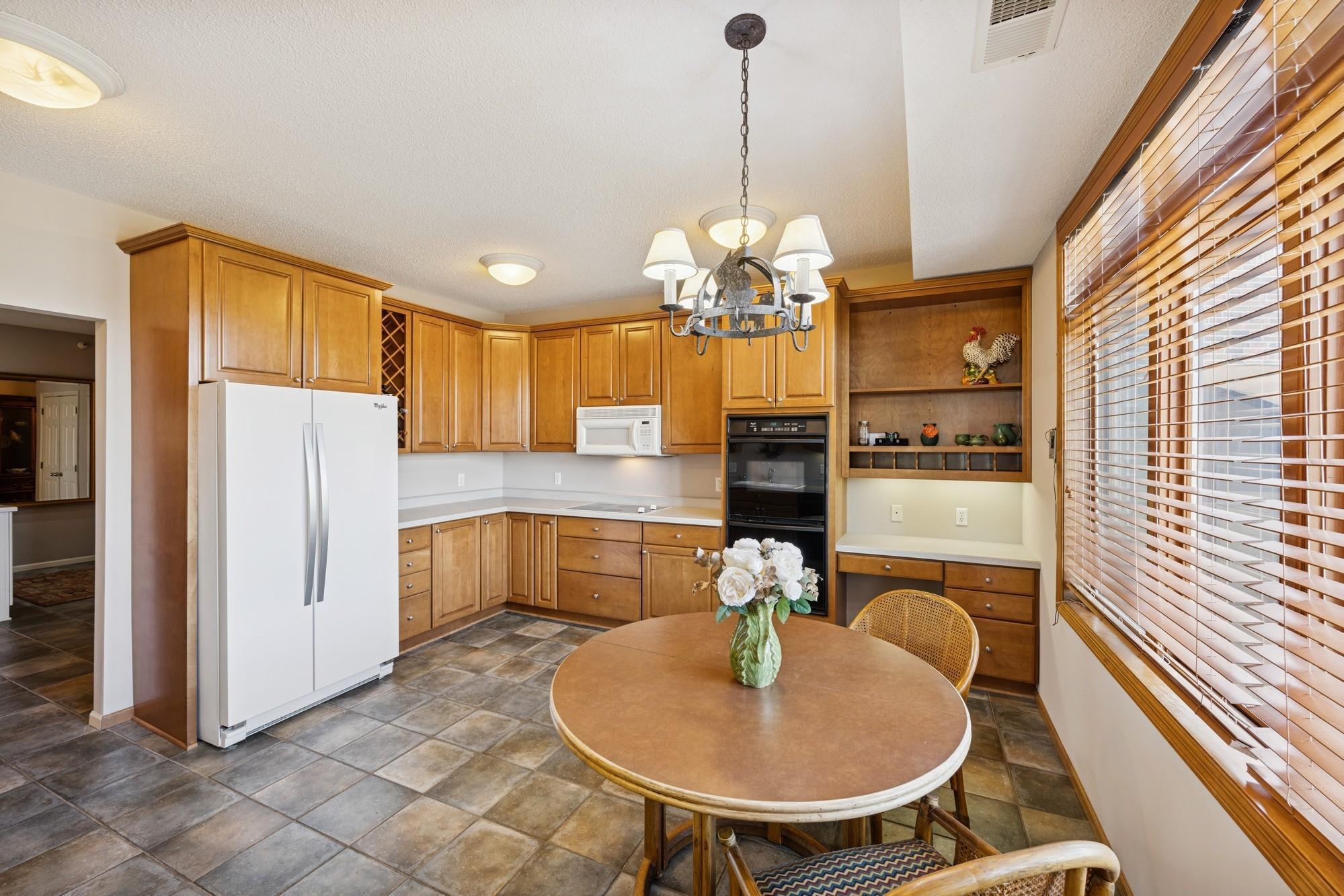 5555 Dewey Hill Road #302, Minneapolis, Minnesota image 17