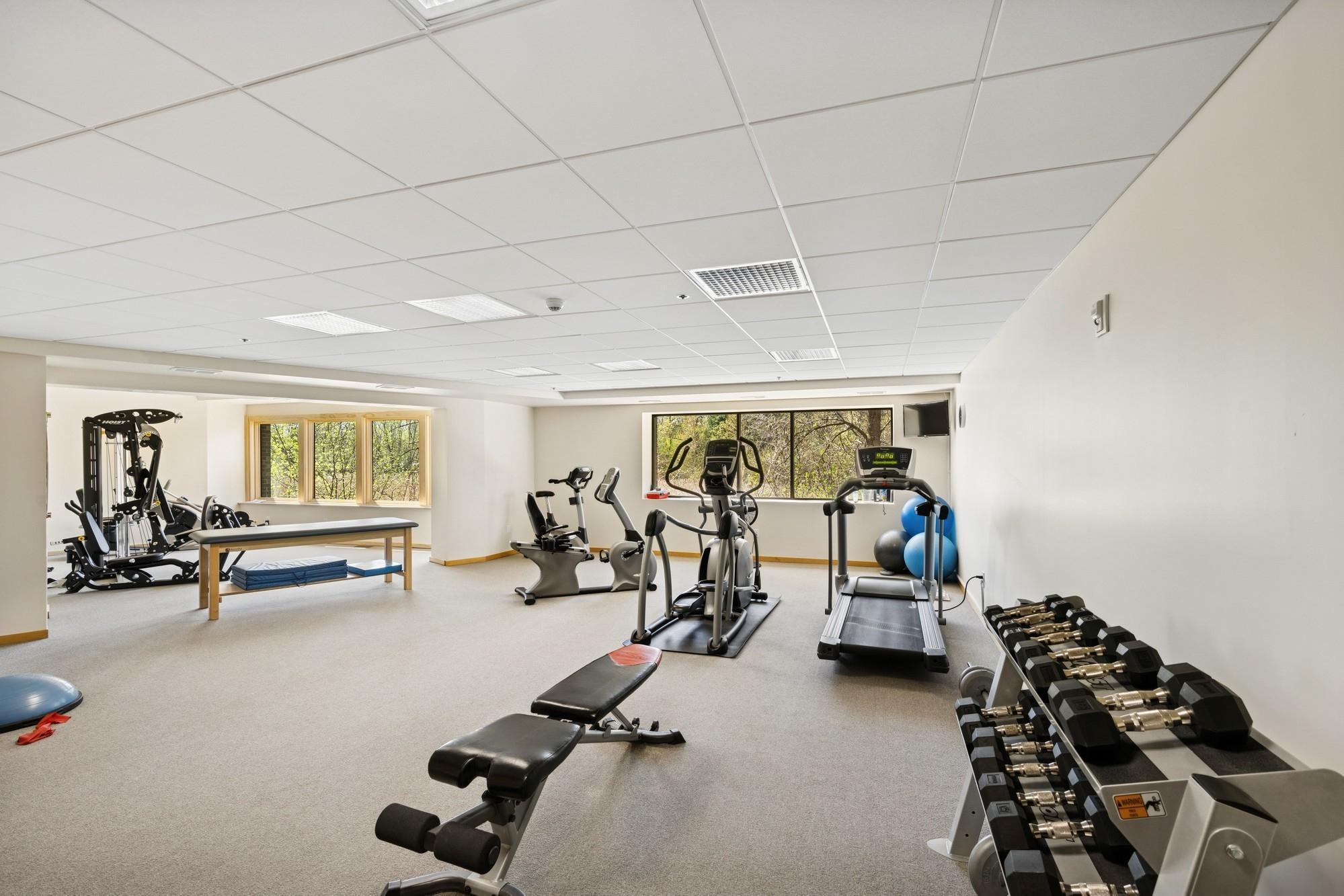 5555 Dewey Hill Road #302, Minneapolis, Minnesota image 35