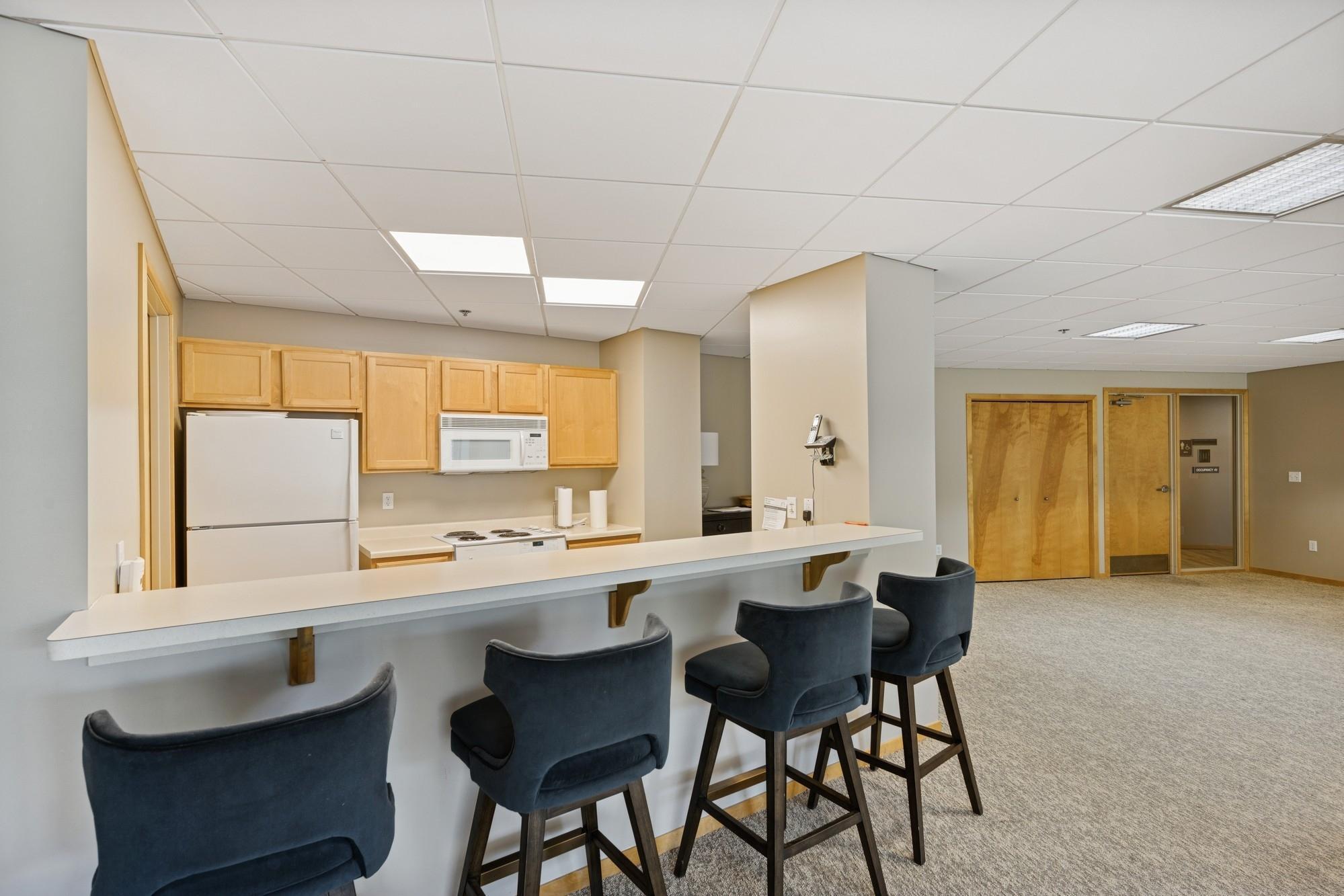 5555 Dewey Hill Road #302, Minneapolis, Minnesota image 33