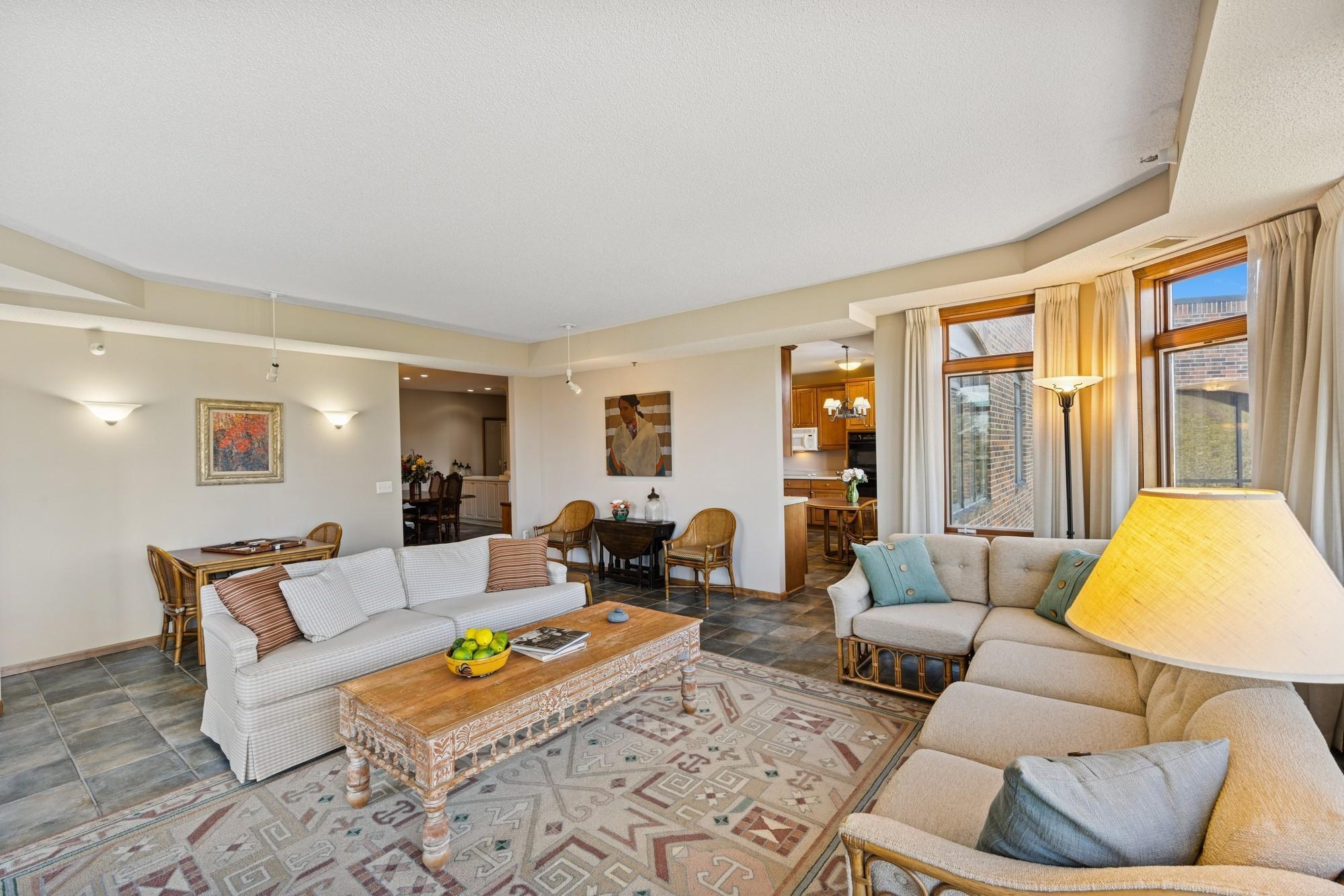 5555 Dewey Hill Road #302, Minneapolis, Minnesota image 9