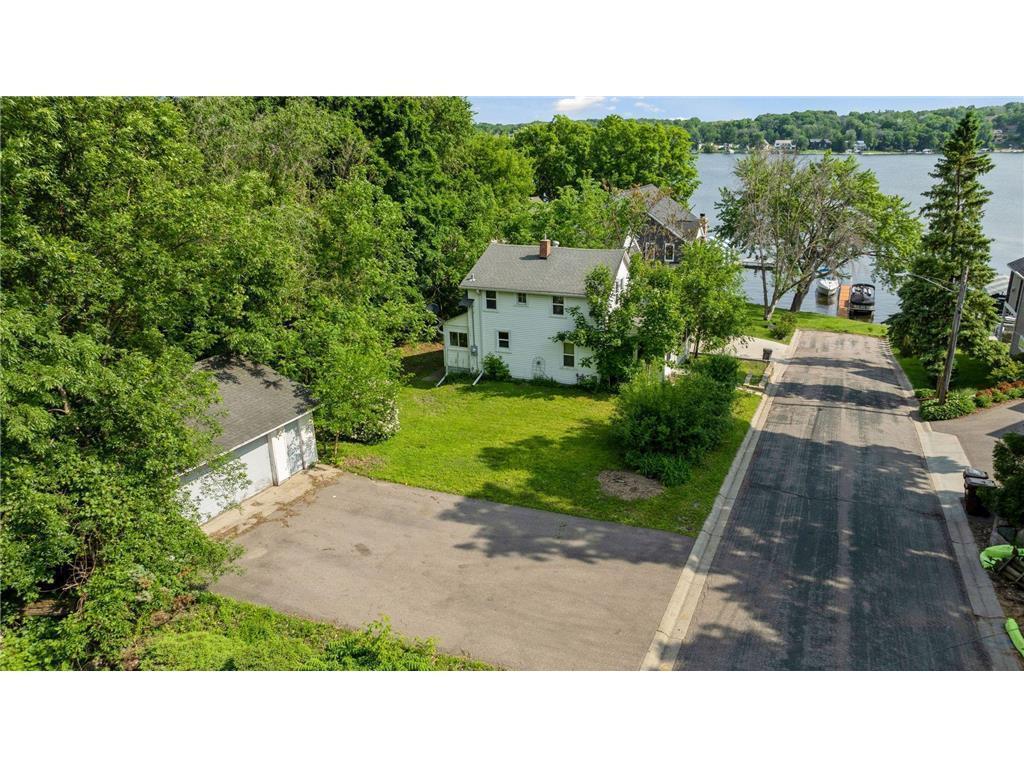 1575 Finch Lane Lane, Mound, Minnesota image 1