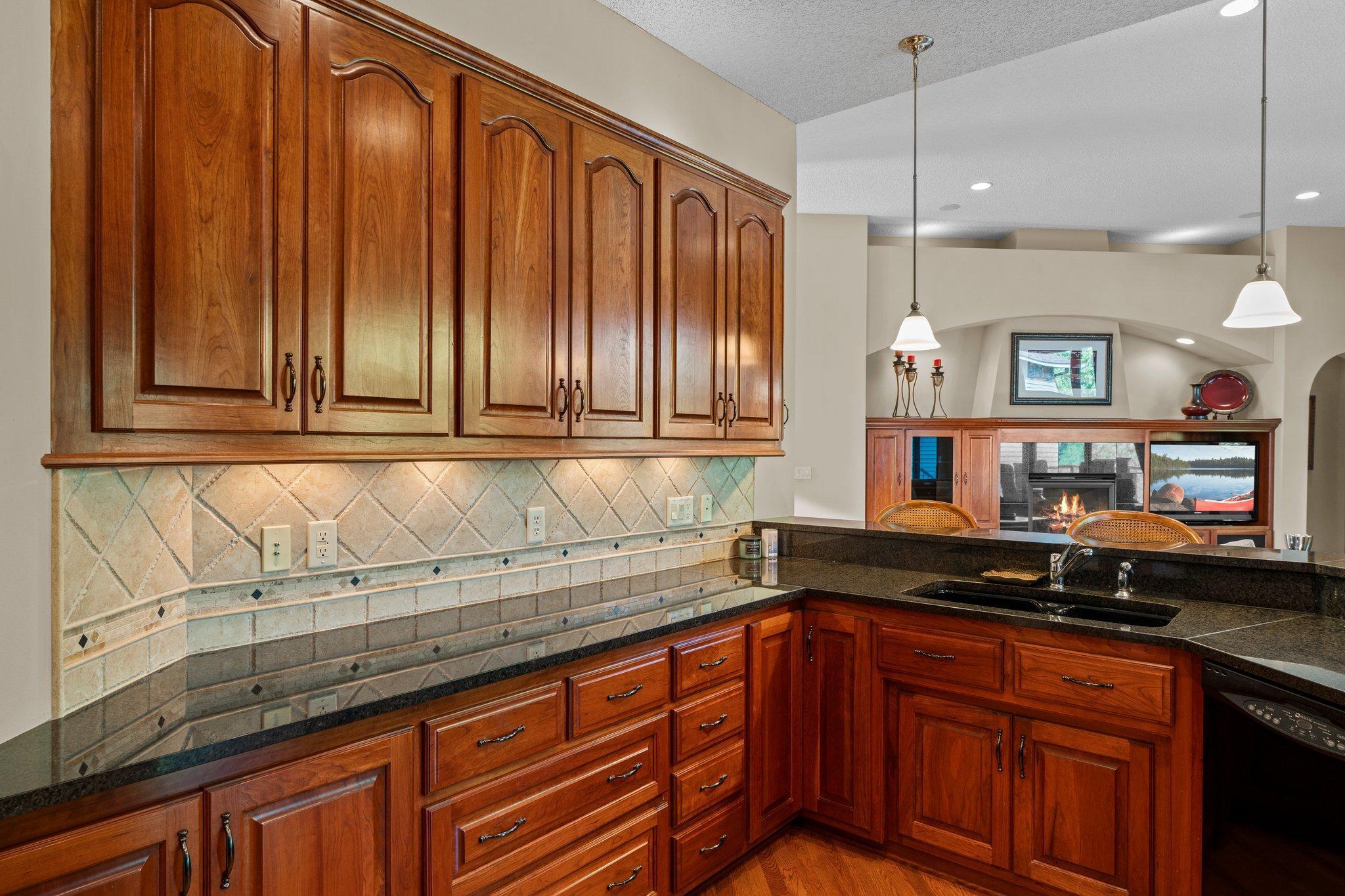 11879 Flanders Circle, Minneapolis, Minnesota image 30