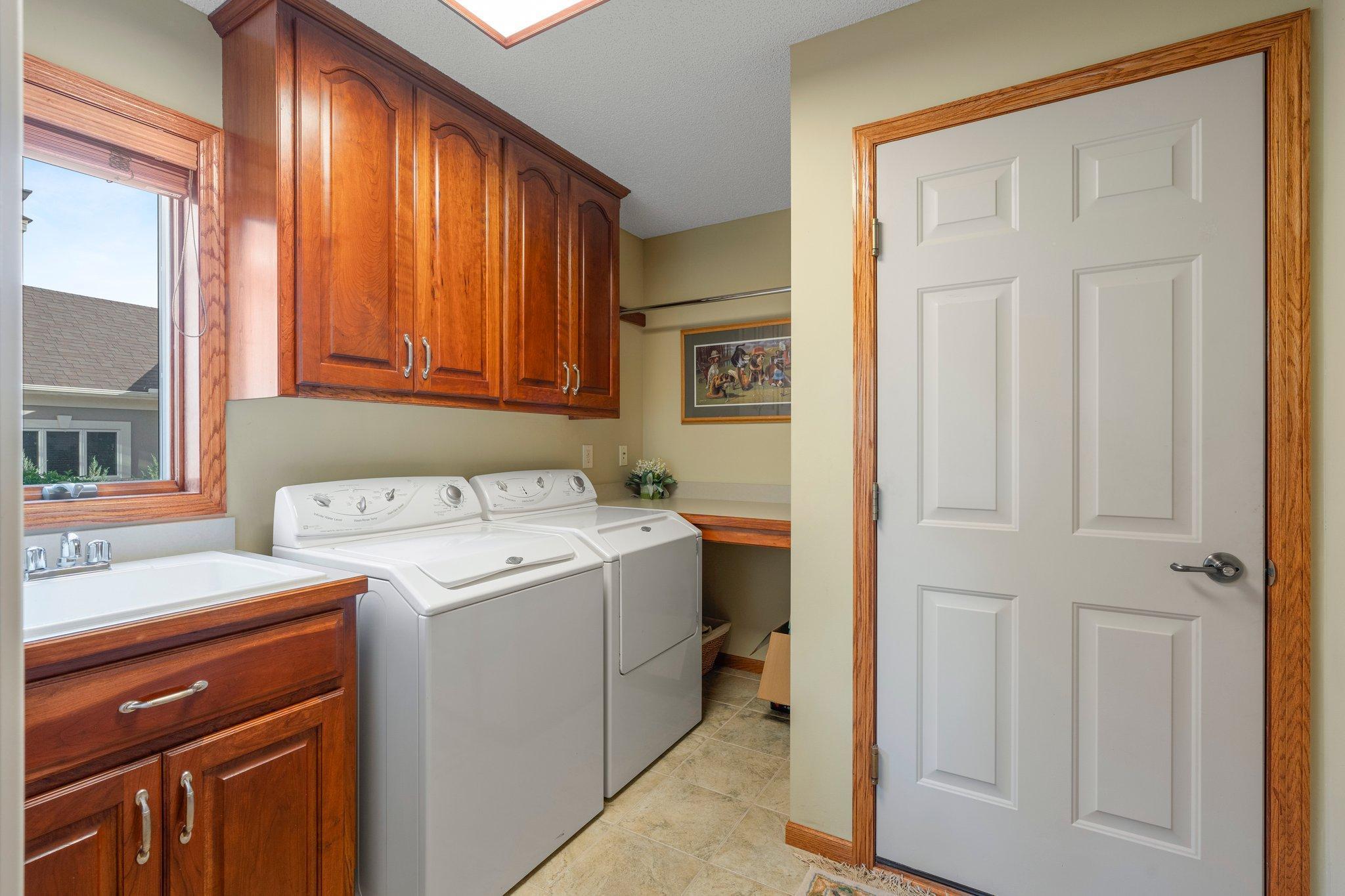 11879 Flanders Circle, Minneapolis, Minnesota image 35