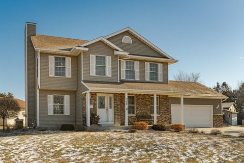 Homes For Sale - 744 Jefferson Avenue<br/> Eyota, MN 55934