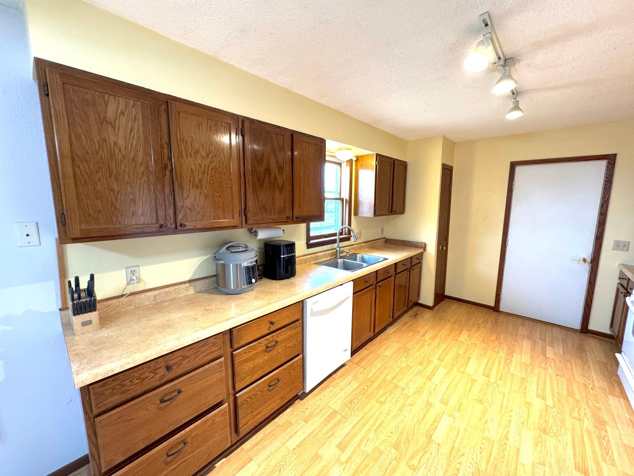 214 Fillmore Street, Wykoff, Minnesota image 8