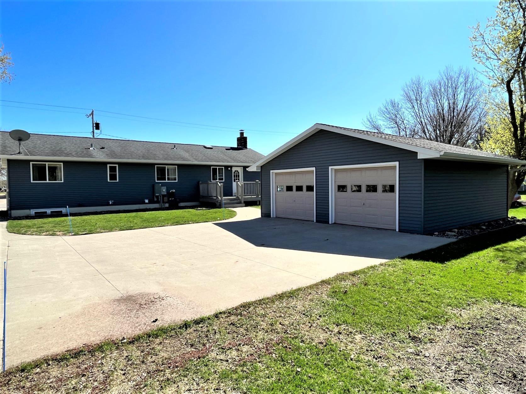 1428 2nd Street, Sauk Centre, Minnesota image 5