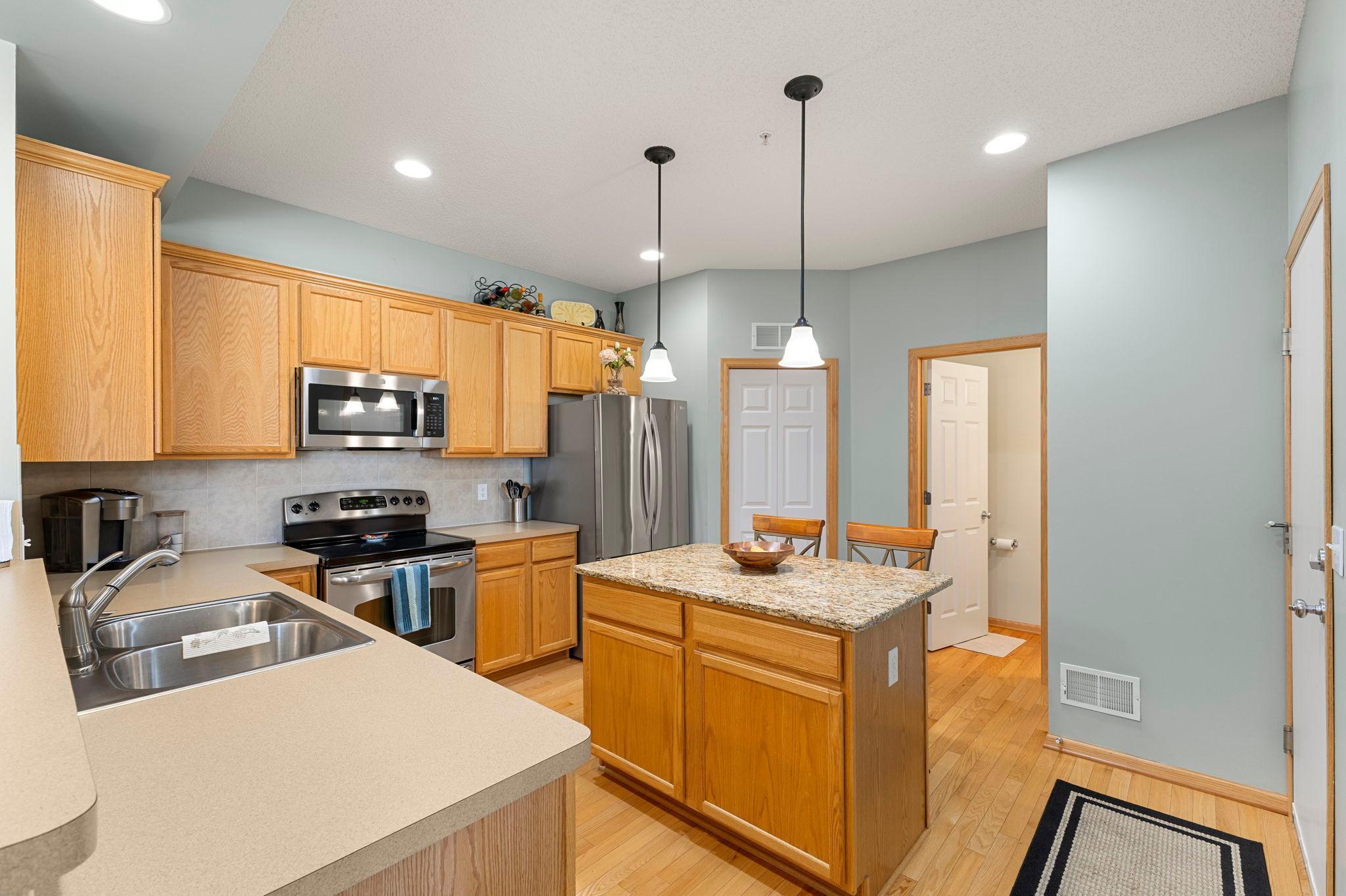4503 Rosemary Way #5, Hugo, Minnesota image 7