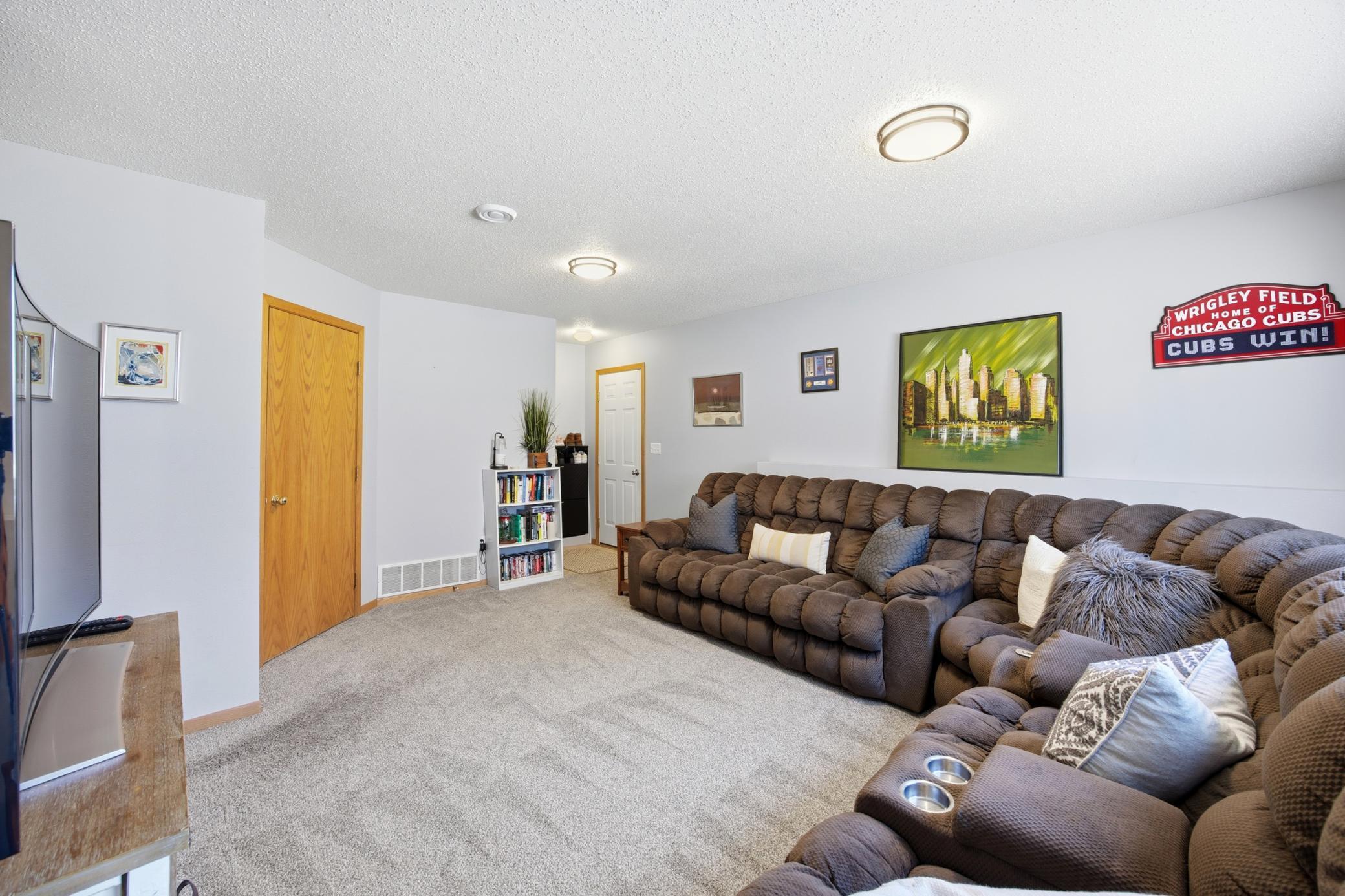 West Fargo, North Dakota 58078, United States, 3 Bedrooms Bedrooms, ,2 BathroomsBathrooms,Residential,Active,242813