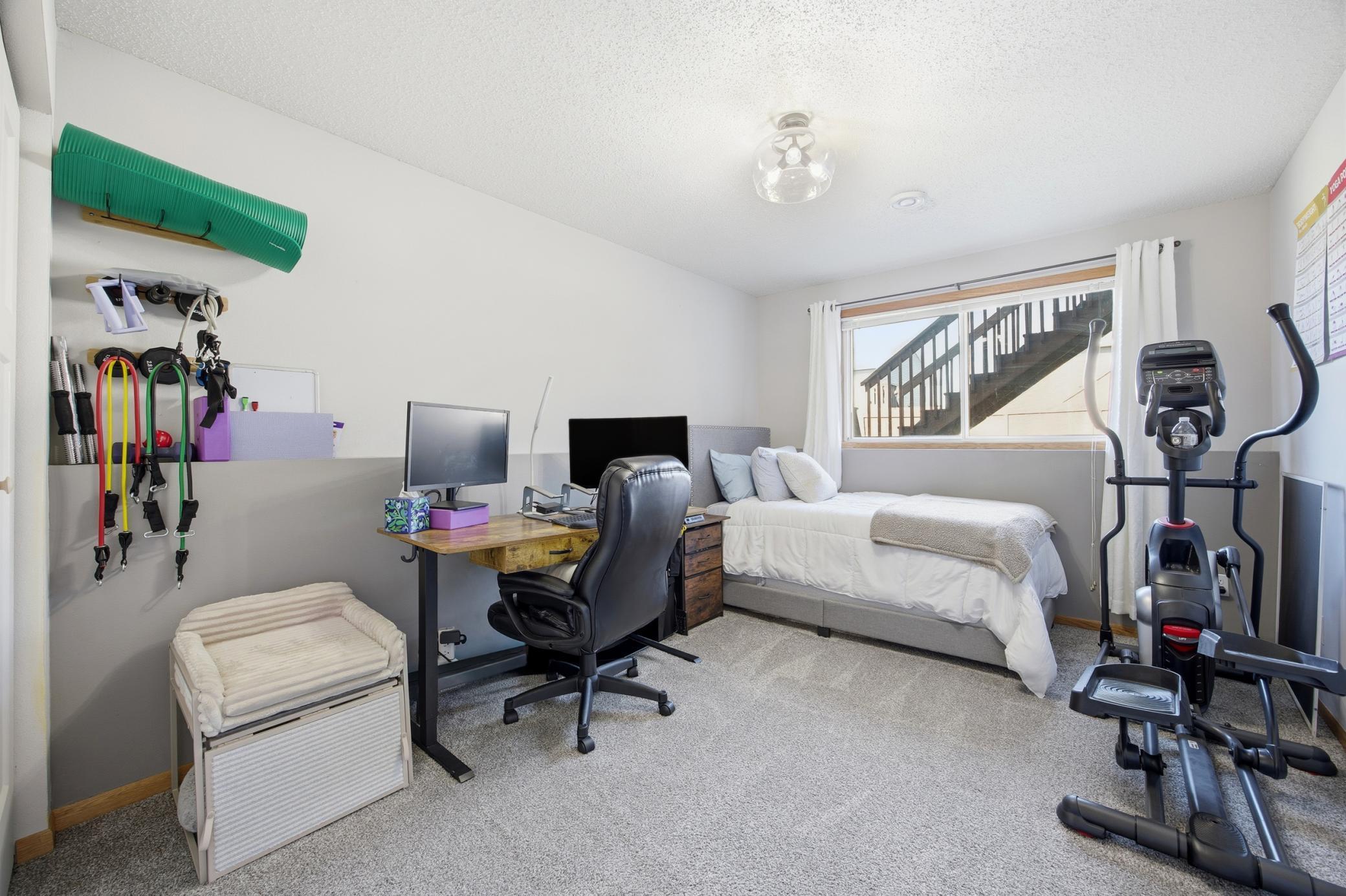 West Fargo, North Dakota 58078, United States, 3 Bedrooms Bedrooms, ,2 BathroomsBathrooms,Residential,Active,242813