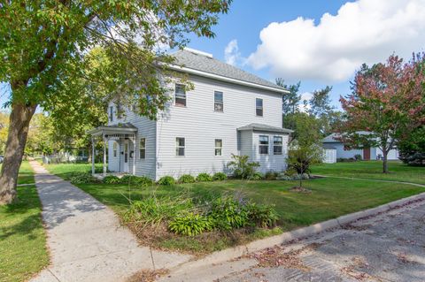 Multifamily For Sale - 402 2nd Avenue<br/> Crow Wing County, Brainerd, MN 56401