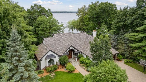 Homes For Sale - 6425 Virginia Drive<br/> Excelsior, MN 55331