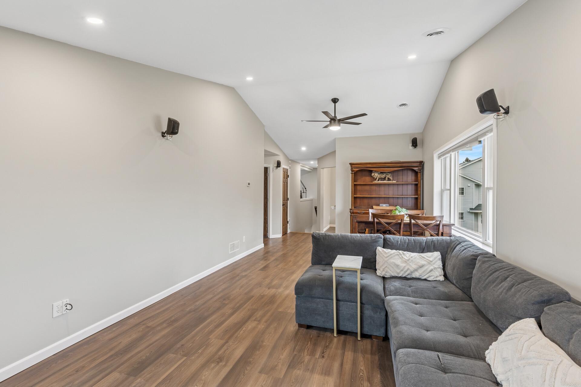 7303 Penny Hill Road, Eden Prairie, Minnesota image 12