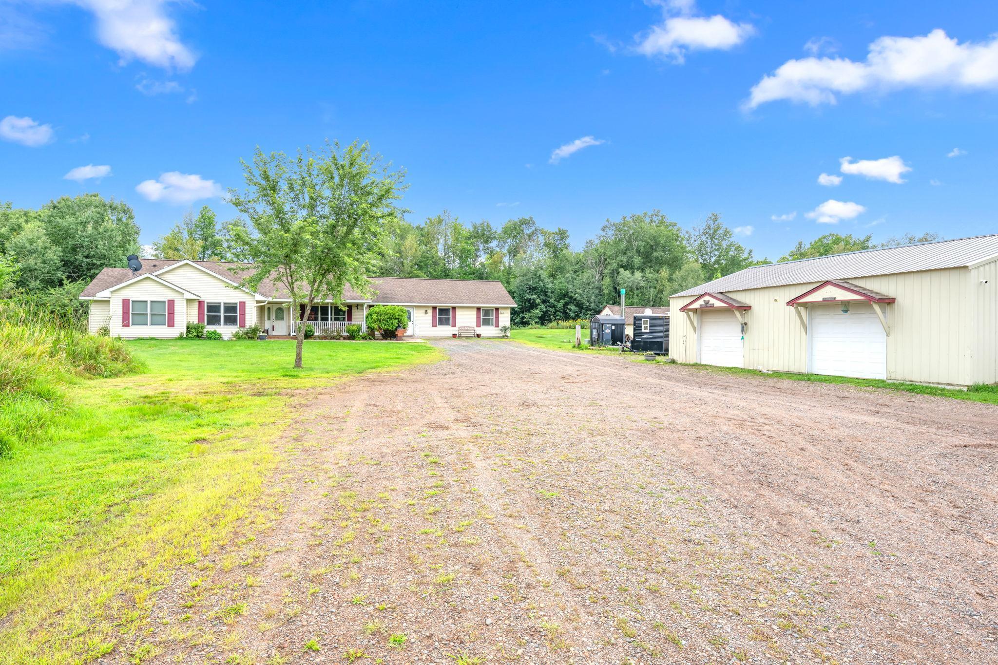 7272 Hawk Ridge Road, Grasston, Minnesota image 1